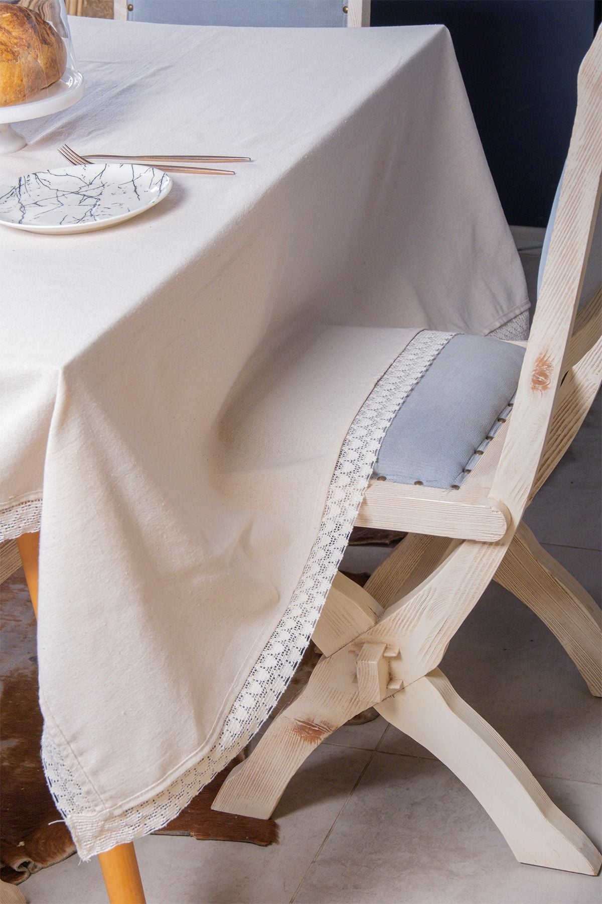 Vivamaison Lace Linen Tablecloth 4