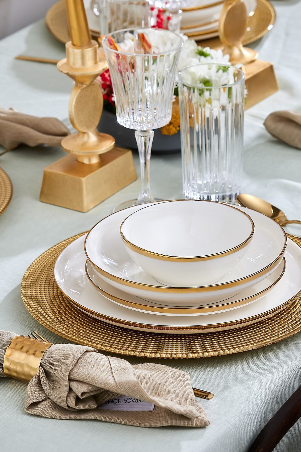 Karaca Streamline Eclipse Gold 57 Piece 12 Person Porcelain Dinner Set 1