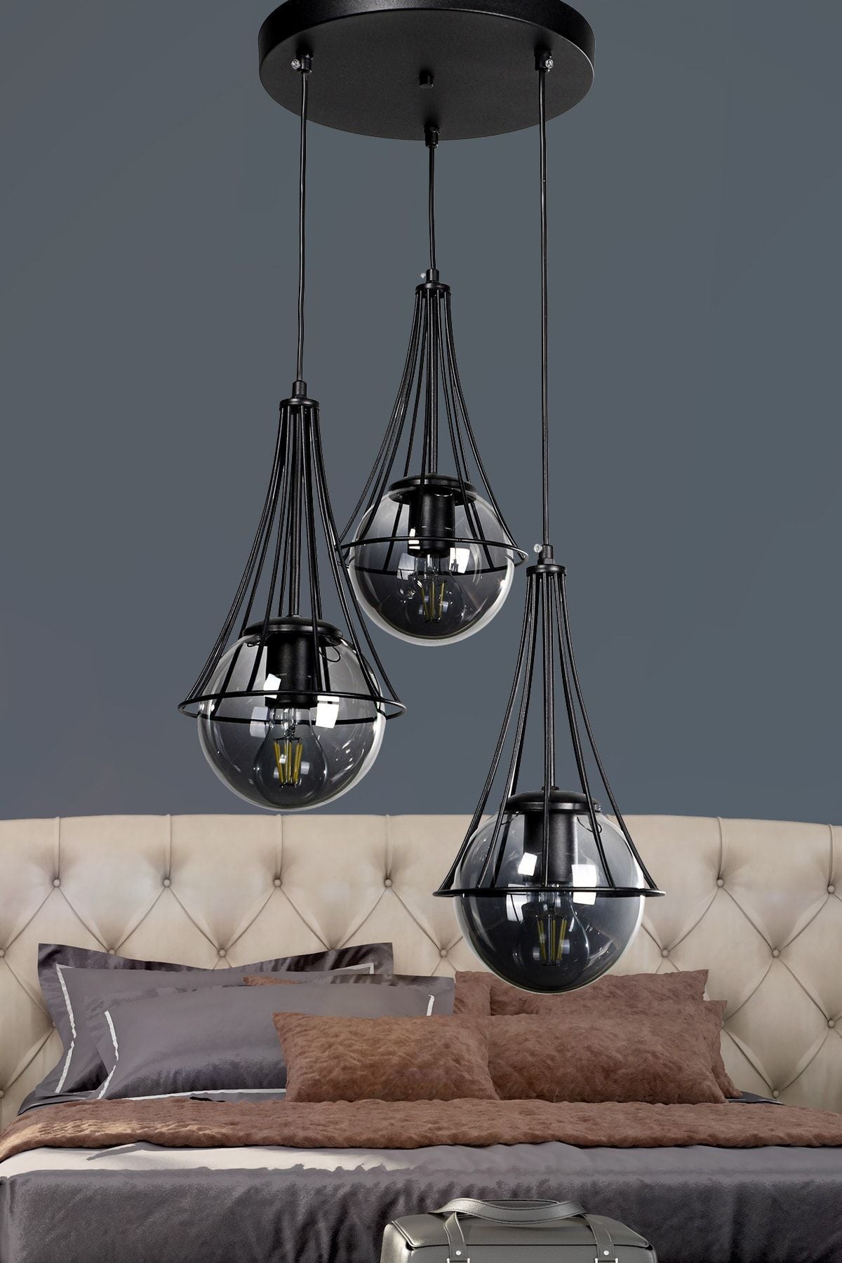 Begüsa Lapis 3-Black-Smoke Globe Glass Chandelier 1