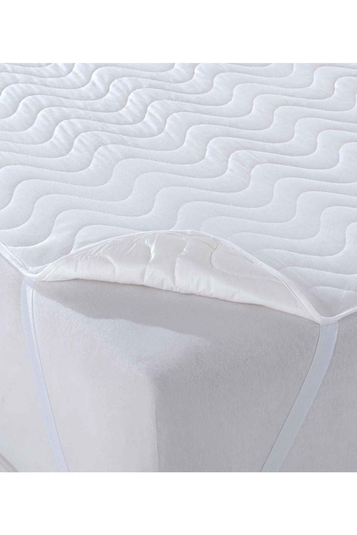 VESSİNOHOME Quilted 4-Corner White Mattress Protector Single Double Waterproof Breathable Mattress Pad 4