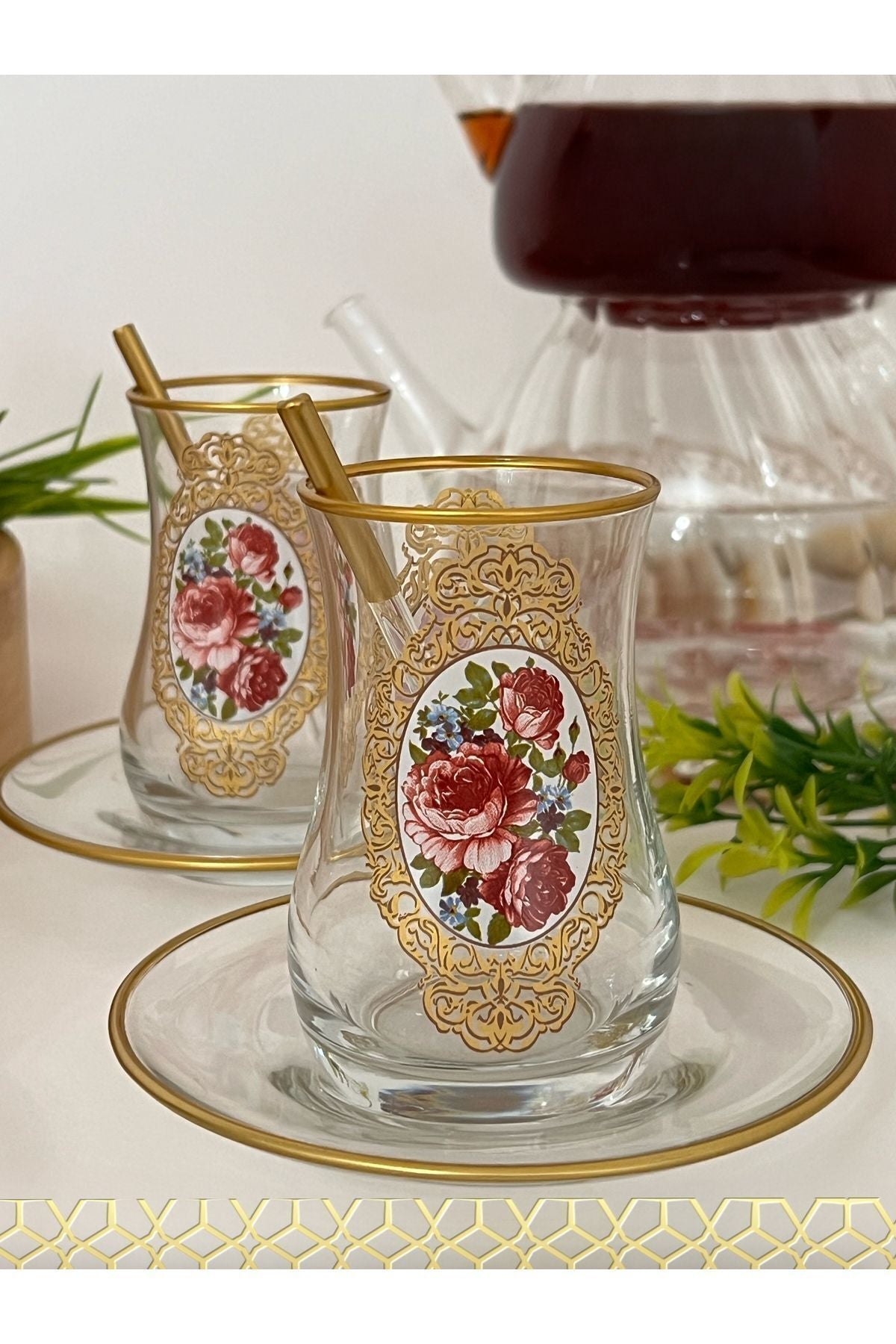 SAMSA Altın Gül Desenli Model Cam Bardak Tabak 6 Kişilik Çay Seti 6 Person Tea Set 4