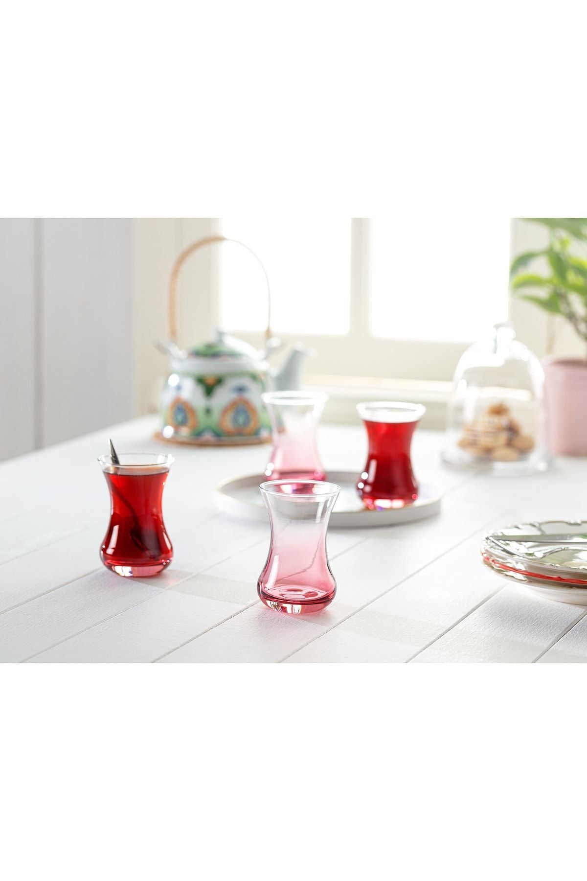 Madame Coco Lavem-Pink Touch 6-Piece Tea Glass Set - 155 ml 1