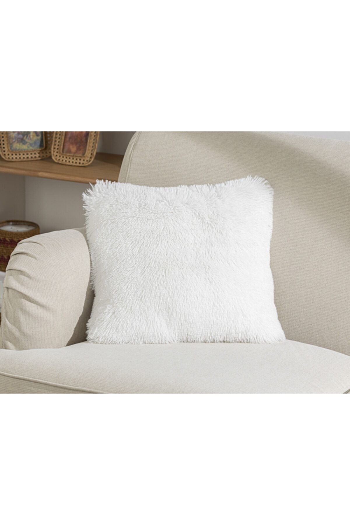 English Home Fluffy Plush Cushion Cover 45x45 cm White 2