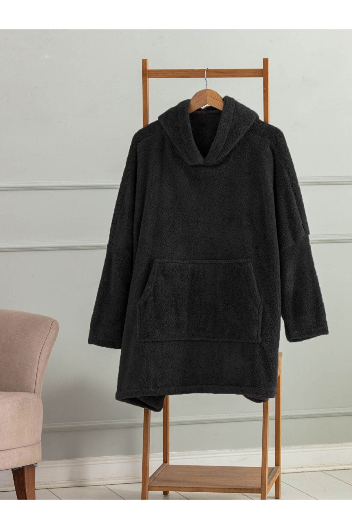 Mulberry Wellsoft Hooded Wearable TV Blanket Unisex Over Size - Black 1