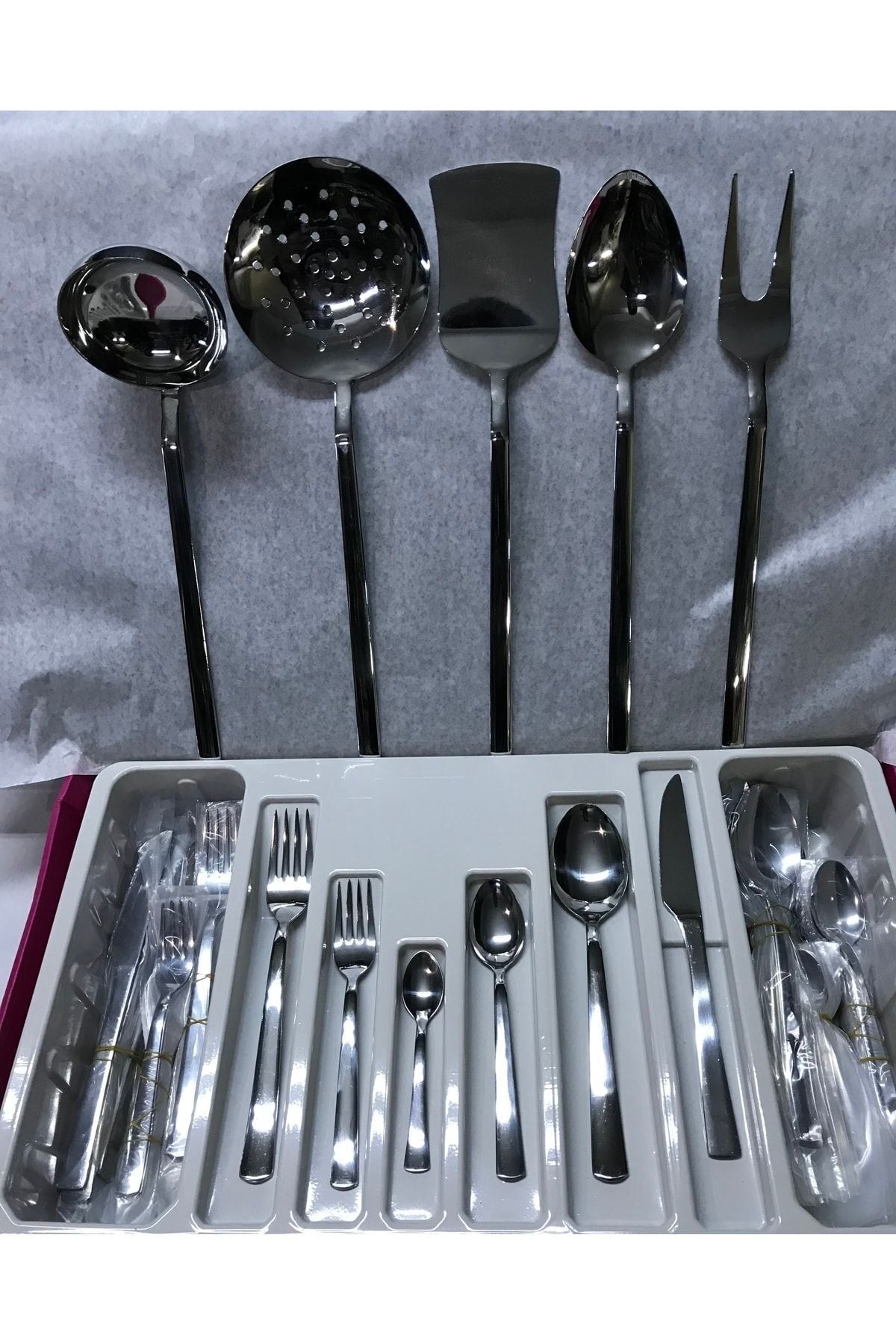 Kardelen Zümrüt 12-Person 77-Piece Cutlery Set 2