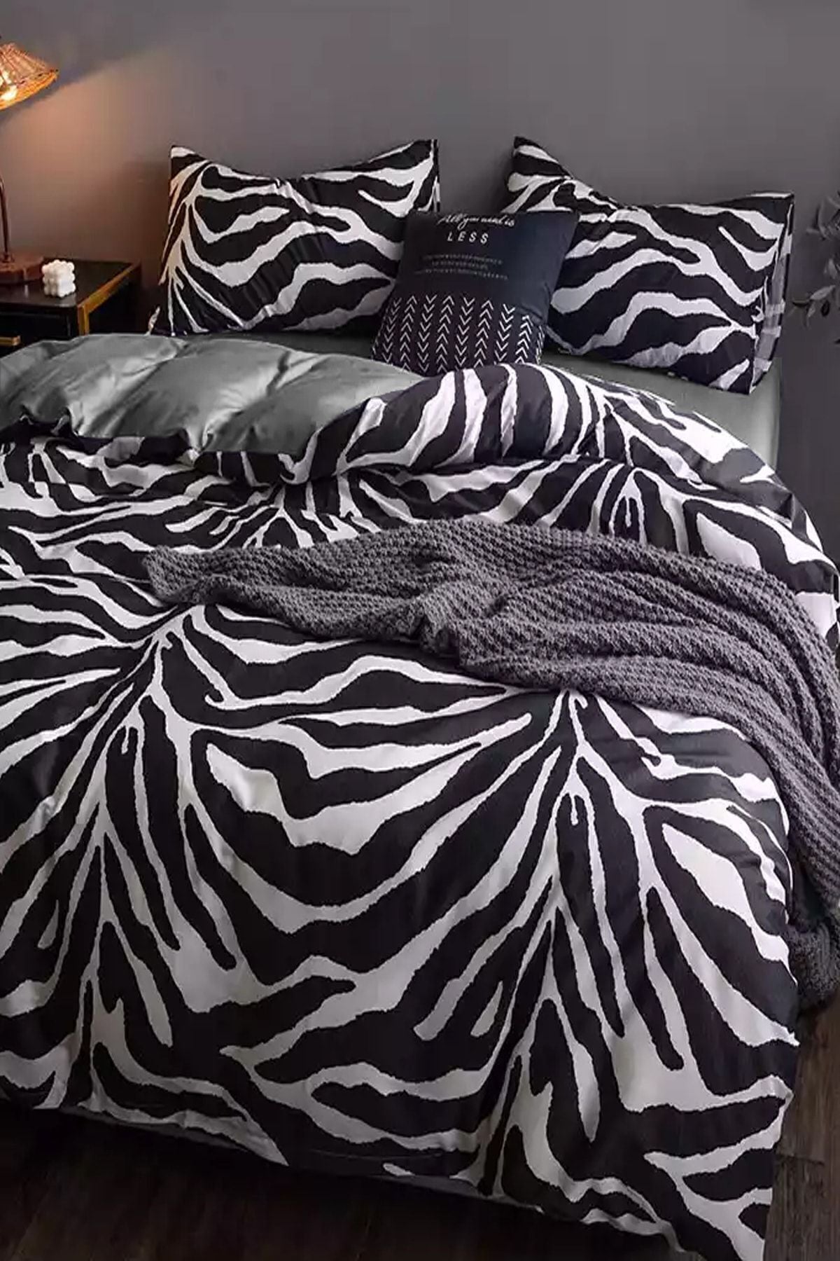 İQON Elastic Fitted Sheet Duvet Cover Set Double Zebra Black 3