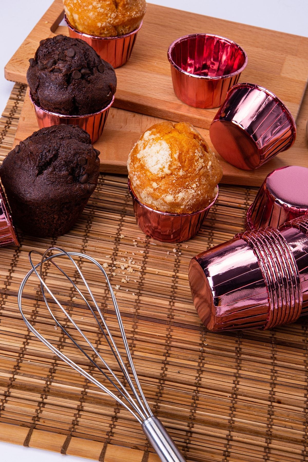 Huzur Party Store Rose Gold Shiny Coating 25-Pack Muffin Cupcake Stand Capsule 6.5x4 Cm 3