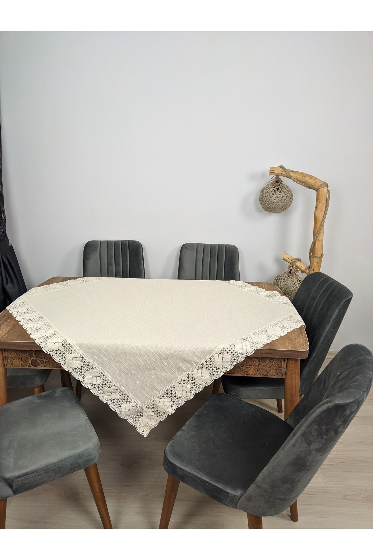 TUNCAY TEKSTİL Lace Buldan Work Linen Monika Fabric Table Cover 4