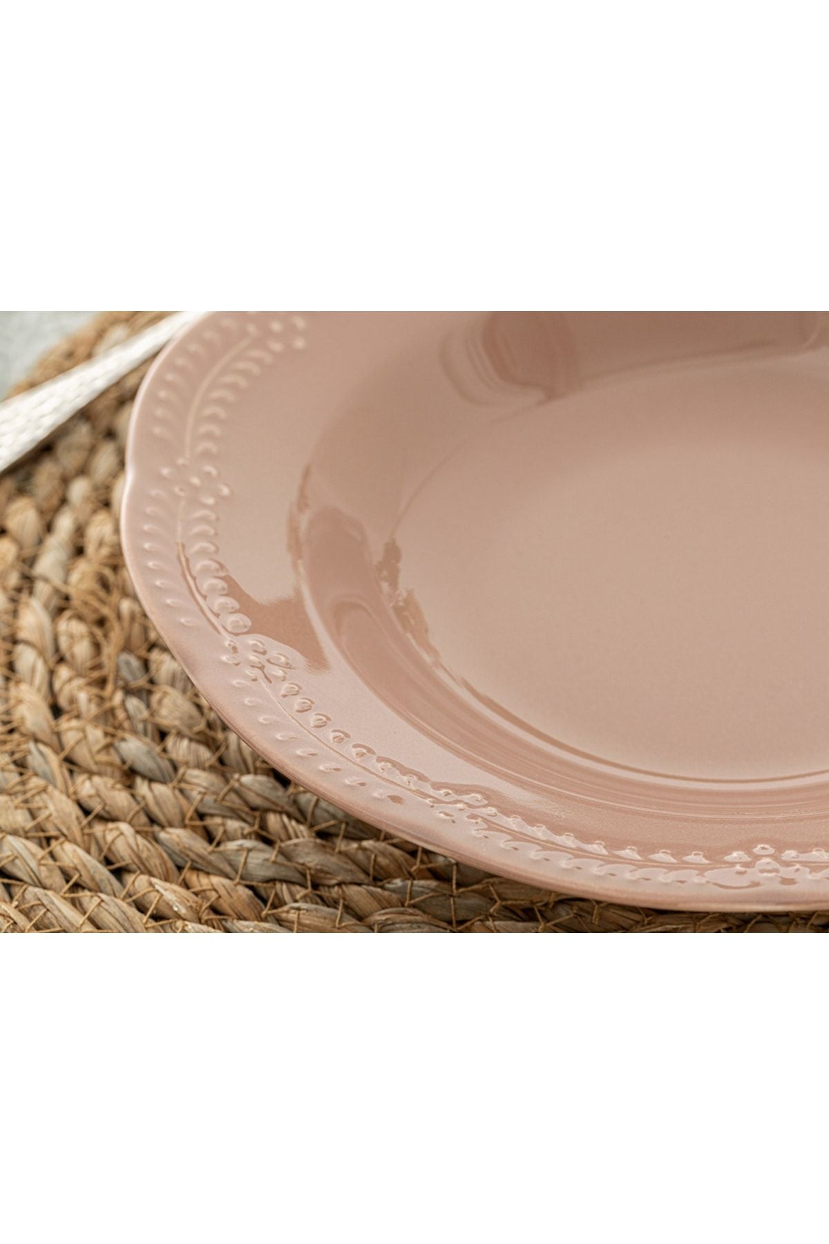 English Home Viyana Porcelain Deep Dinner Plate 23 Cm Rose Pink 2