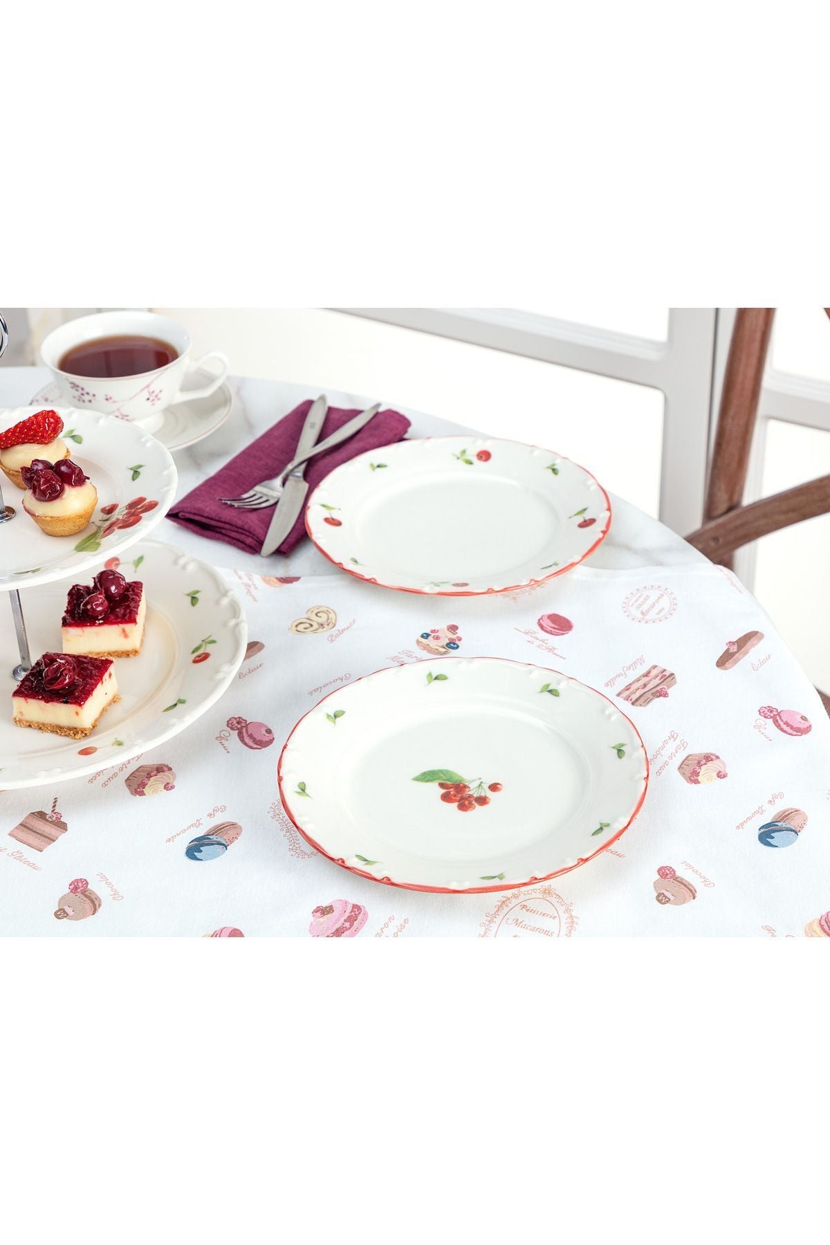 Madame Coco Cherry Patterned 6-Piece Dessert Plate Set 1