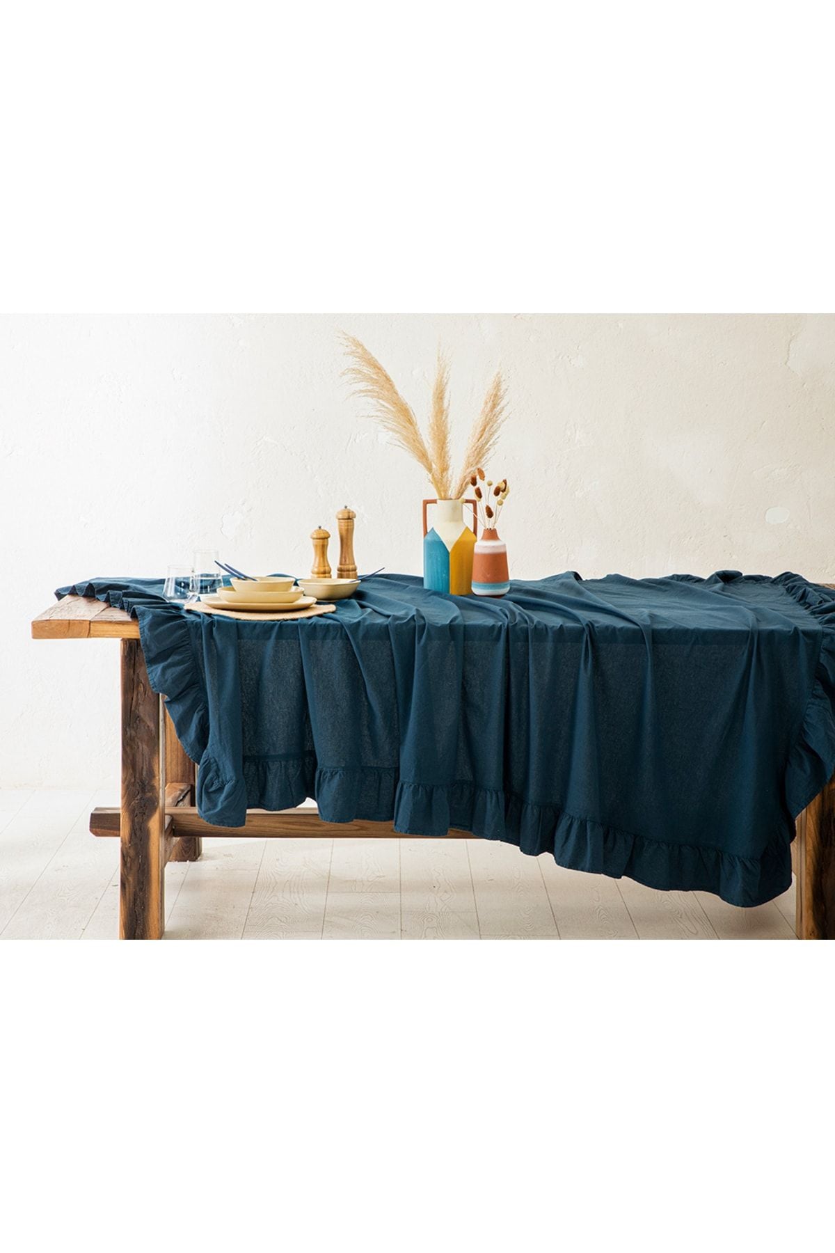 English Home Vague Cotton Frilled Tablecloth 160x240 Cm Navy Blue 1