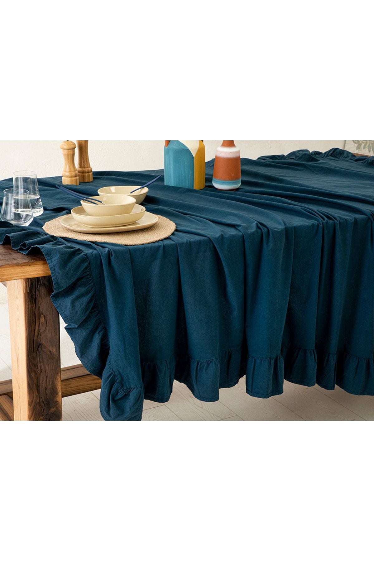 English Home Vague Cotton Frilled Tablecloth 160x240 Cm Navy Blue 2