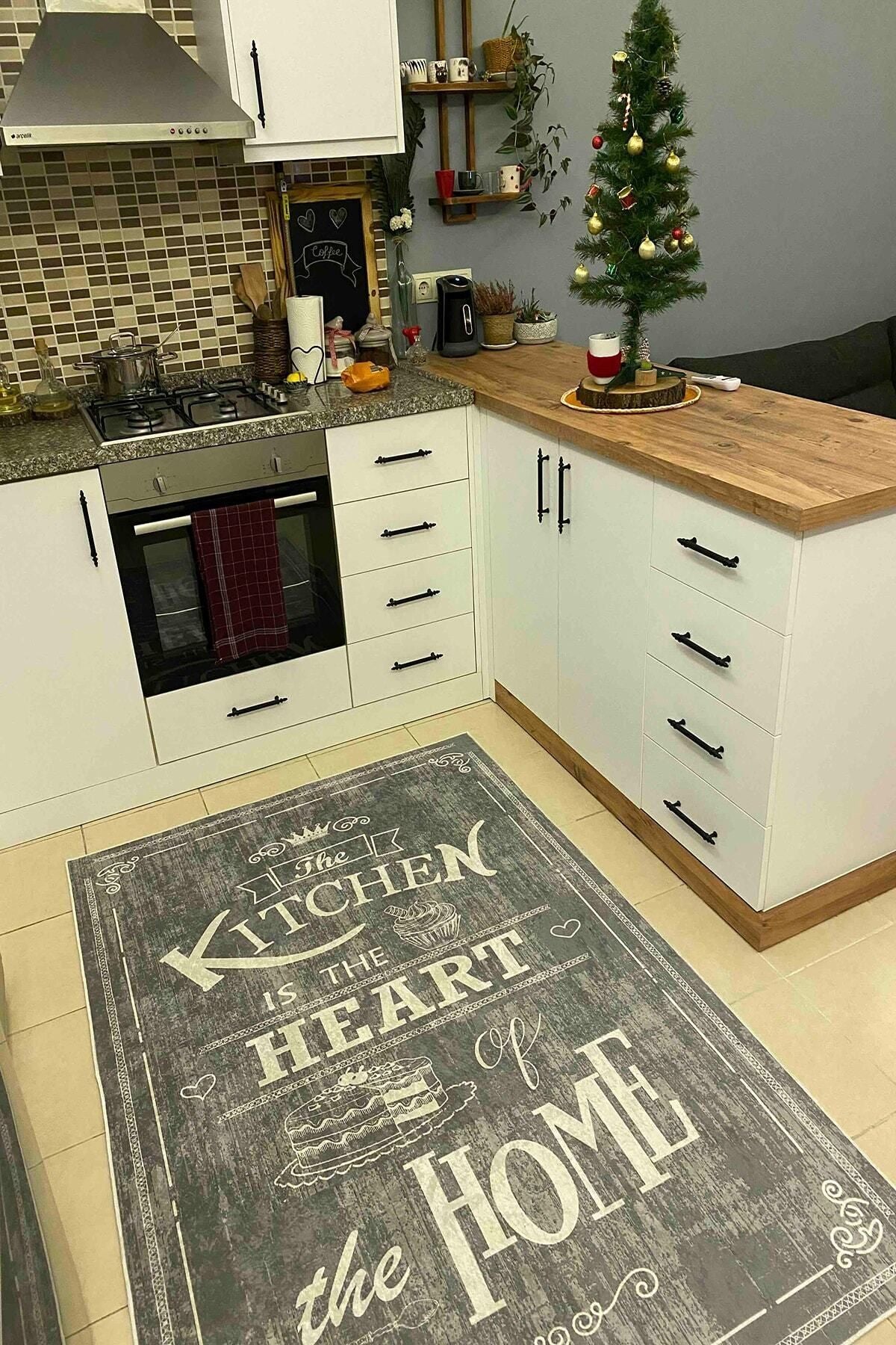 SÜNGERSAN Non-Slip Base Digitally Printed Machine Washable Kitchen Rug 1