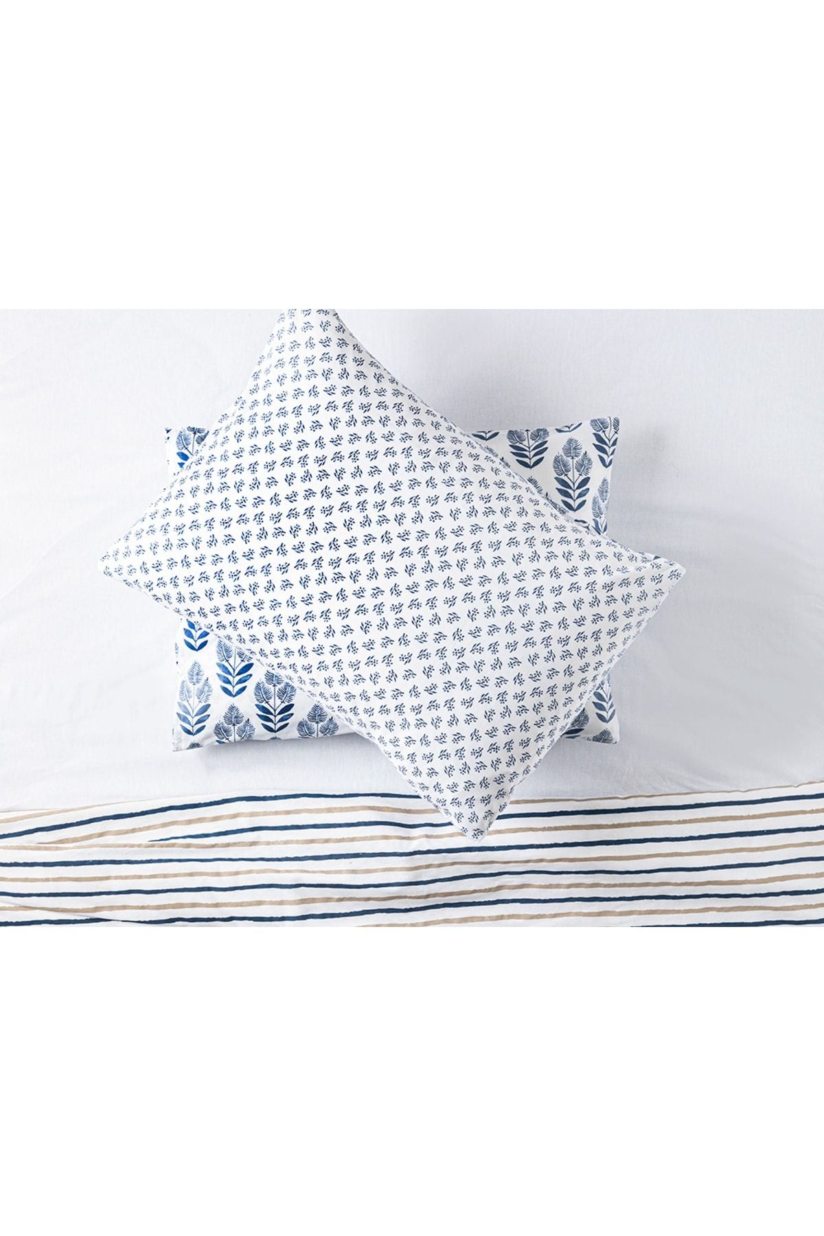 English Home Eternal Harmony Cotton 2-Piece Pillowcase 50x70 Cm Indigo 2