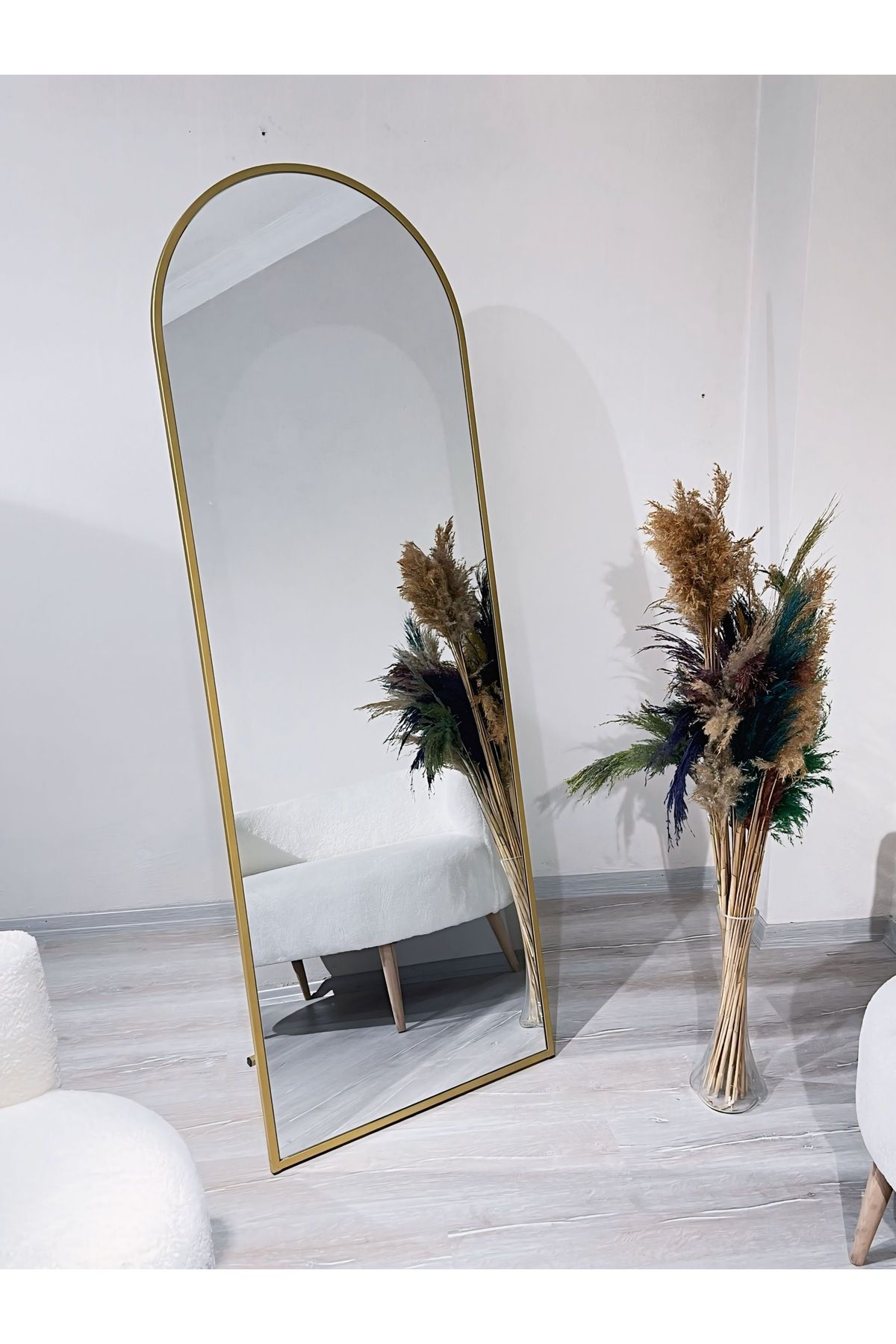 Ersan Dizayn Metal Frame Gold Oval Standing Full-Length Mirror 65x180 Cm 1