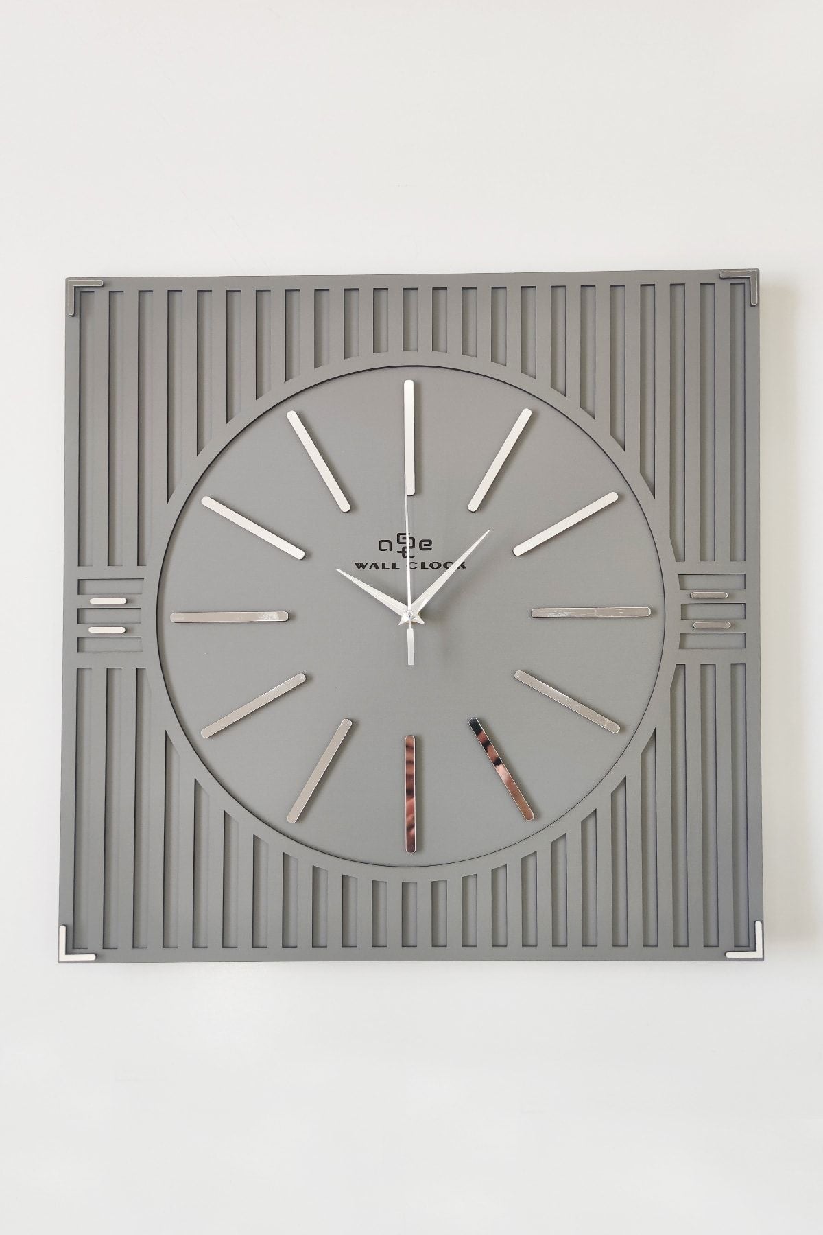 aSSe Tasarım Special Luxury Square Line Pattern Mirror Plexiglass Decorative Anthracite & Silver Wall Clock 50x50cm 2