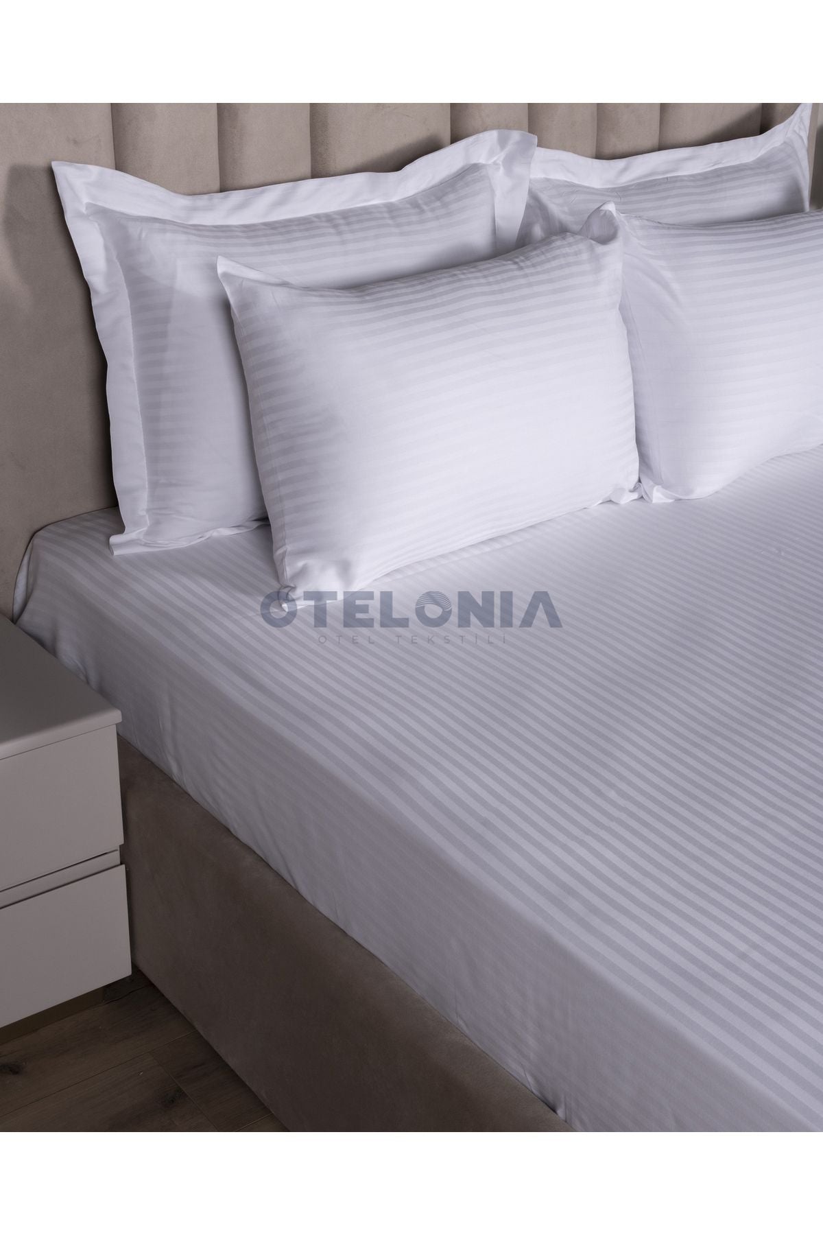 Otelonia Luxury Hotel Series Striped Cotton Satin Fitted Sheet 7