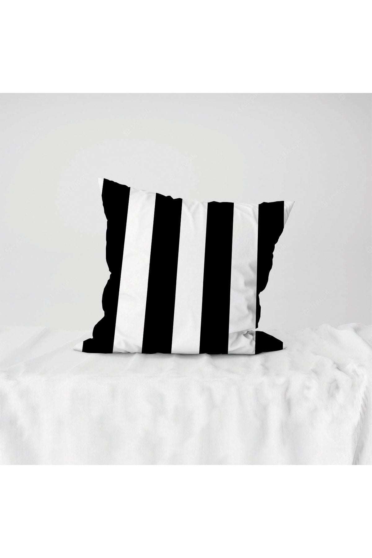 StellaHomes Black Striped Double-Sided Printed 43x43 and 30x50 Pillow Cover 6-Piece Set 4