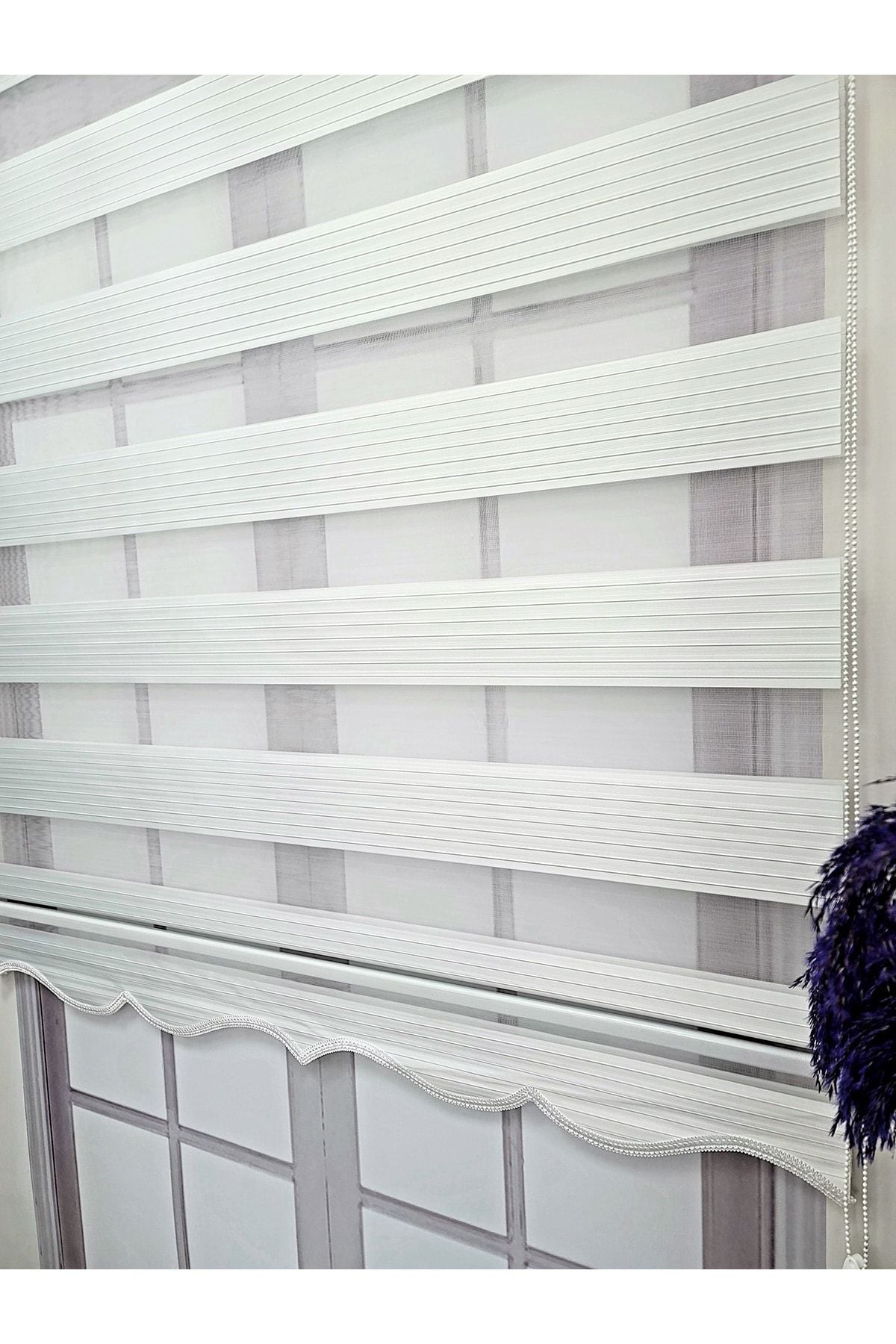 BBB White Pleated Zebra Roller Blind With Aluminum Casing Mz480 5