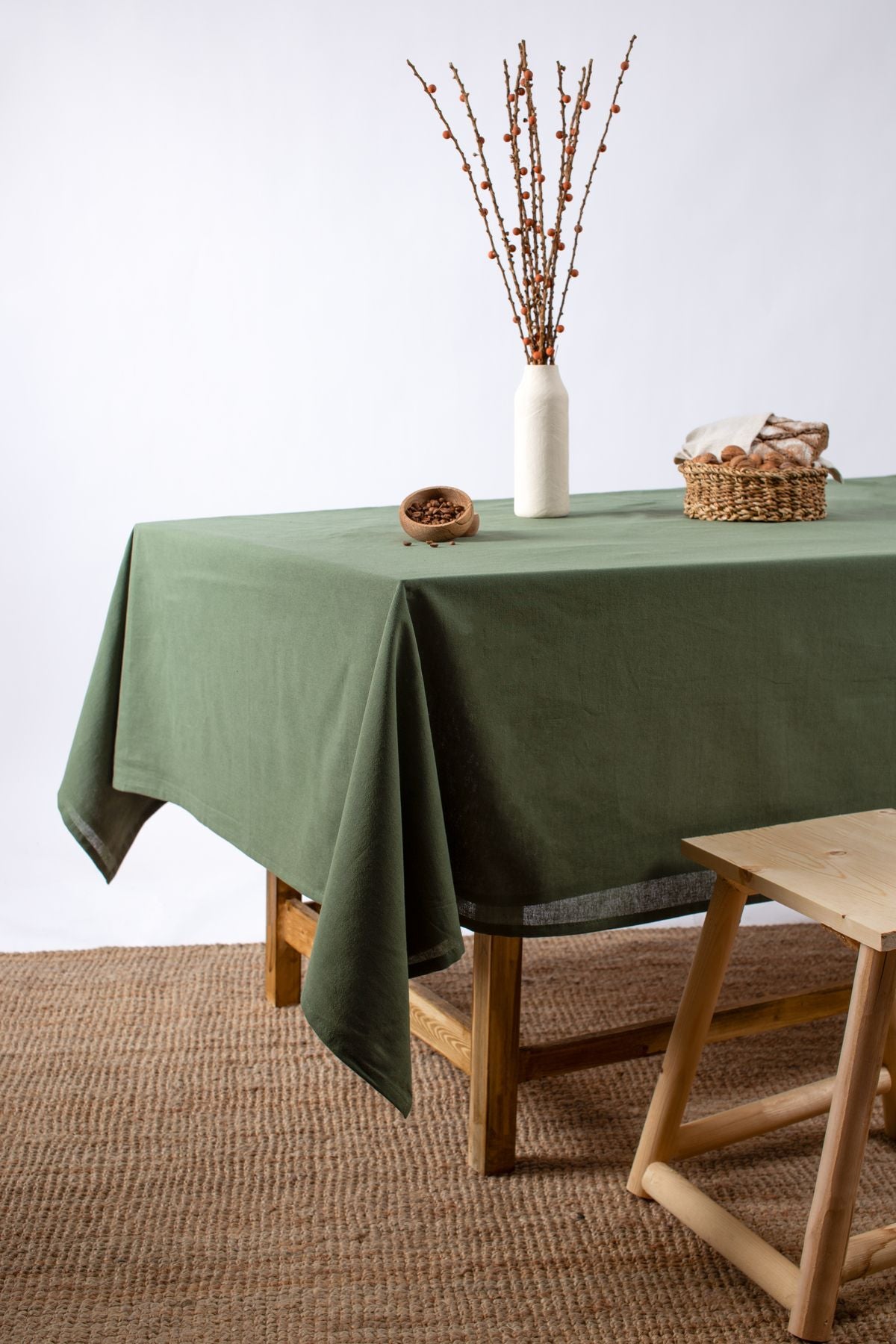 Wellstil Premium Linen Khaki Tablecloth 1