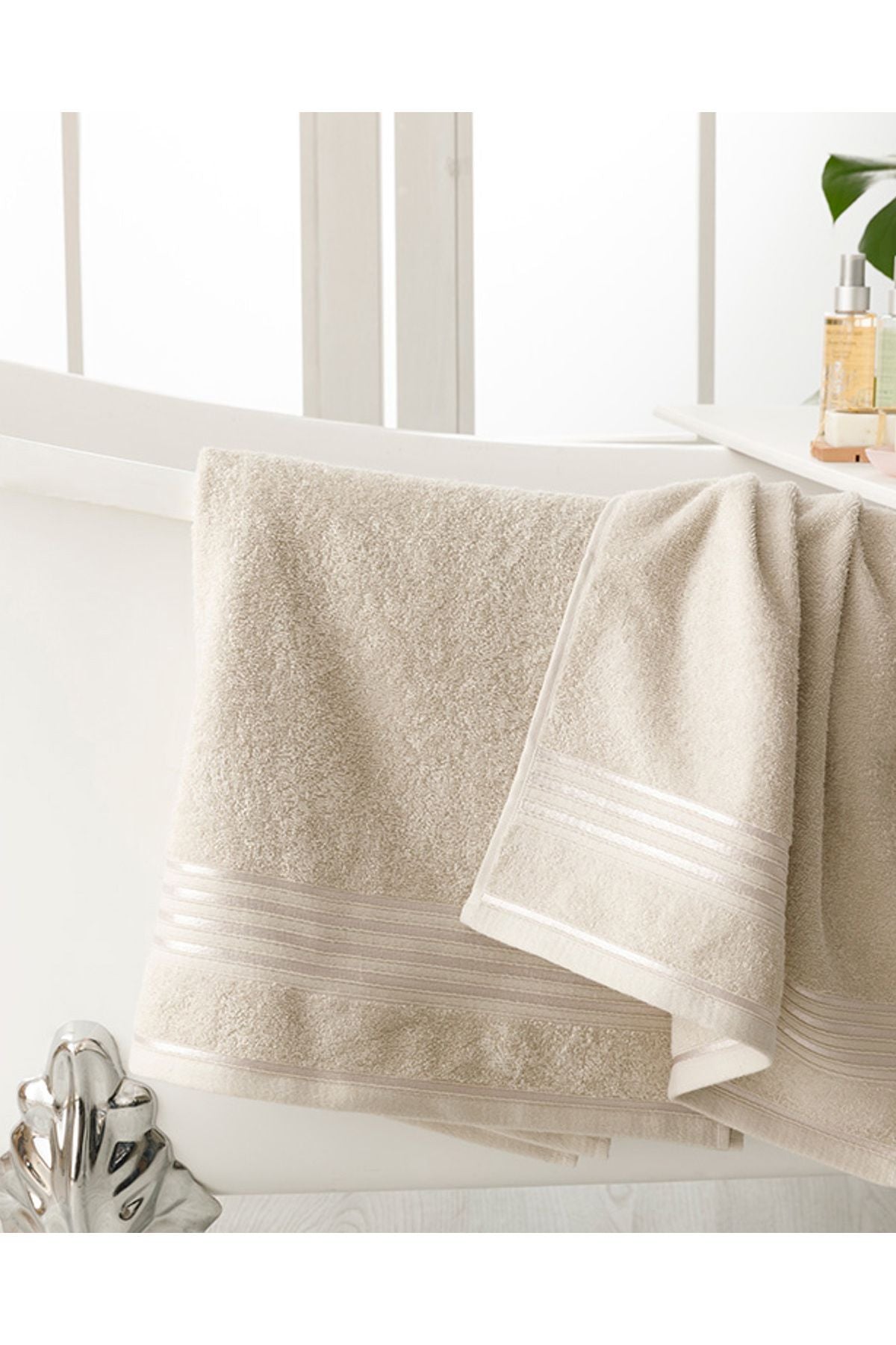 English Home Romantic Stripe Fluffy Bathroom Towel Set Light Gray 4