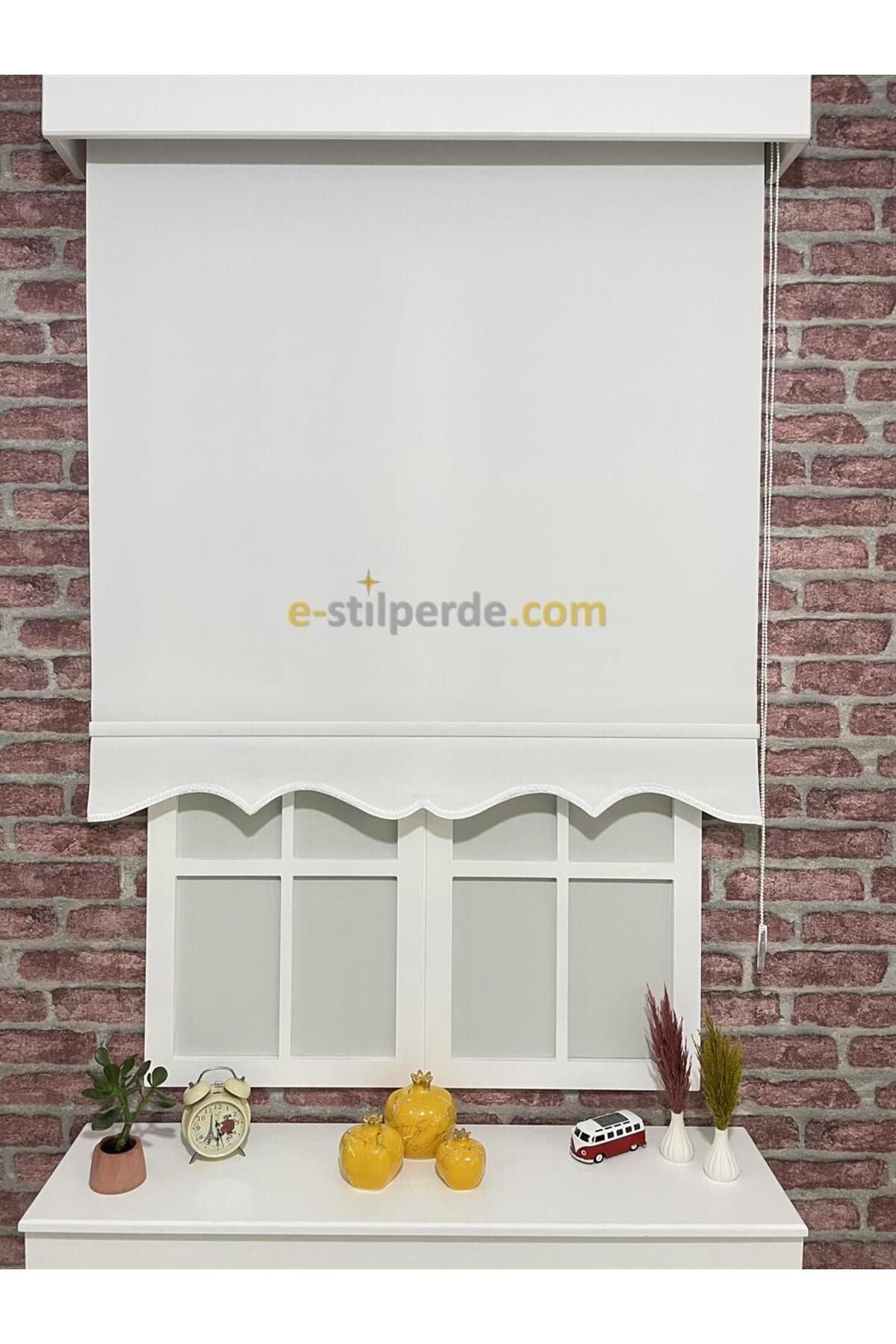 IŞILTI Perde Sistemleri Luxury Roller Blind White (Scalloped Hem) 1