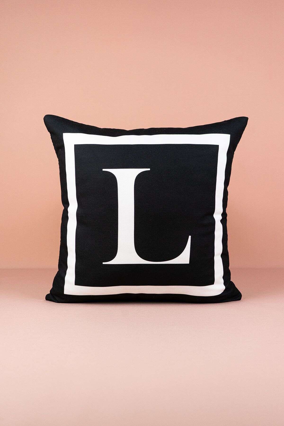 Cango Home Letter Cushion Cover L - 43x43 Cm 1