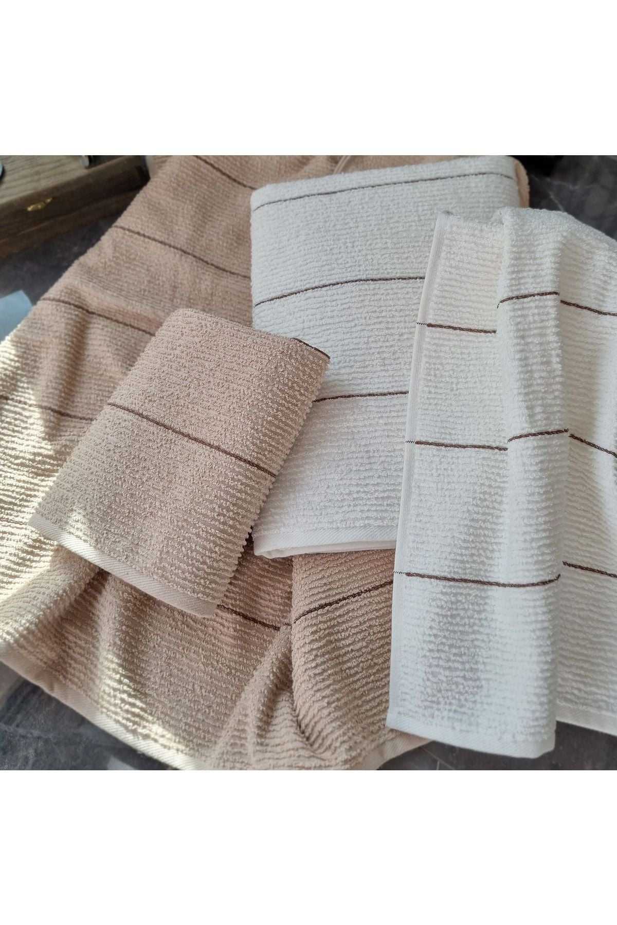 Eumenia Sahara 50 X 85 – 70 X 140 Cm 4-Piece Bath Towel Set | Beige-Cream Vtxmk107 3