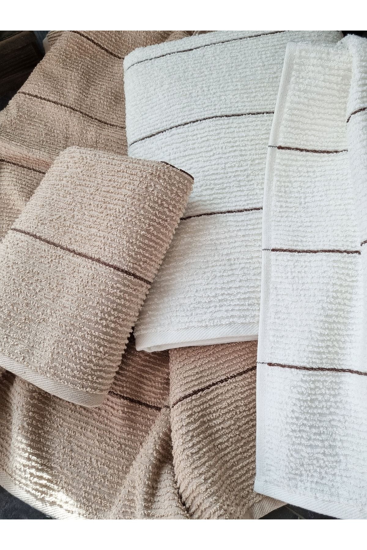 Eumenia Sahara 50 X 85 – 70 X 140 Cm 4-Piece Bath Towel Set | Beige-Cream Vtxmk107 4