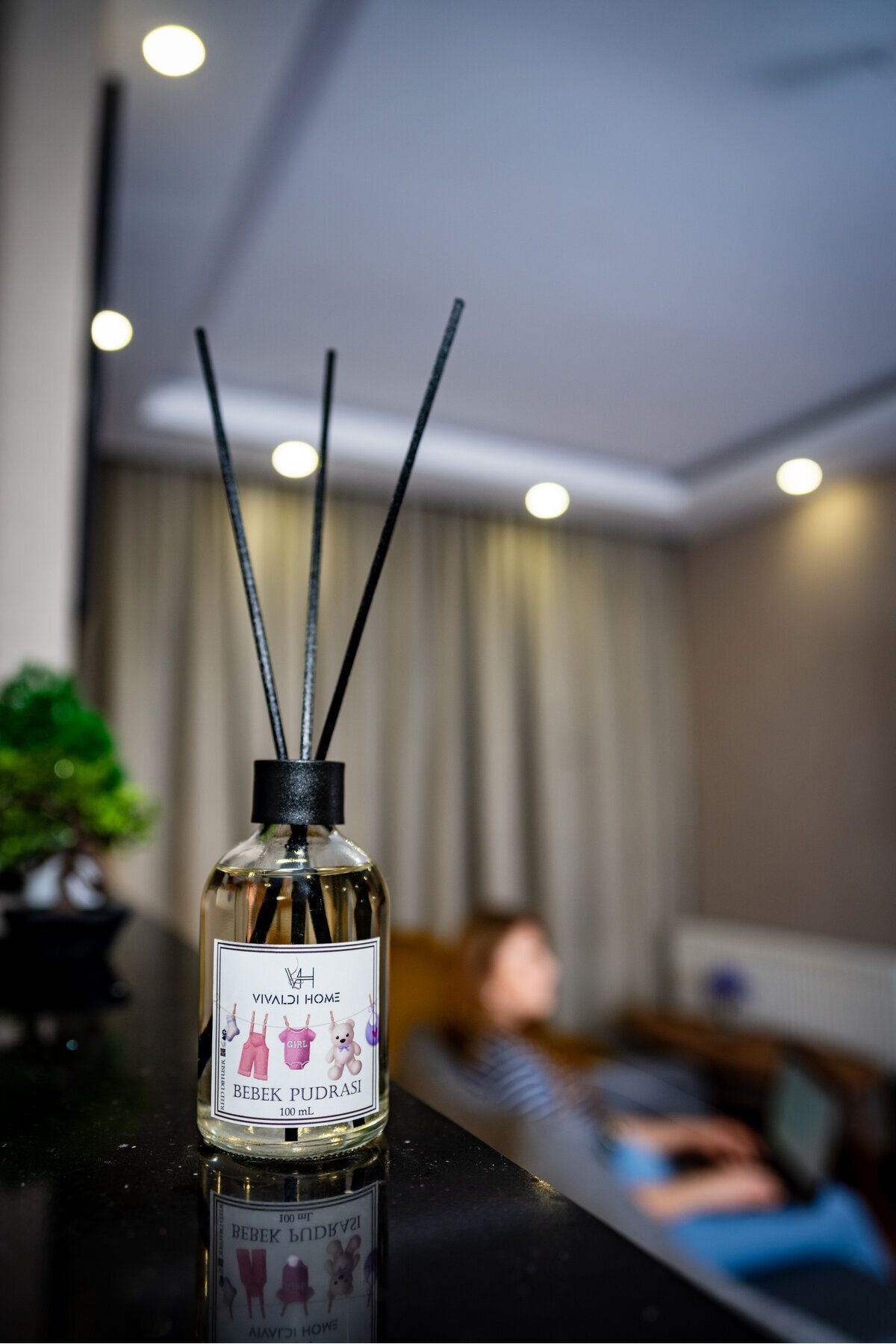 Vivaldi Home Baby Powder Reed Diffuser Essential Oil 100ml 5