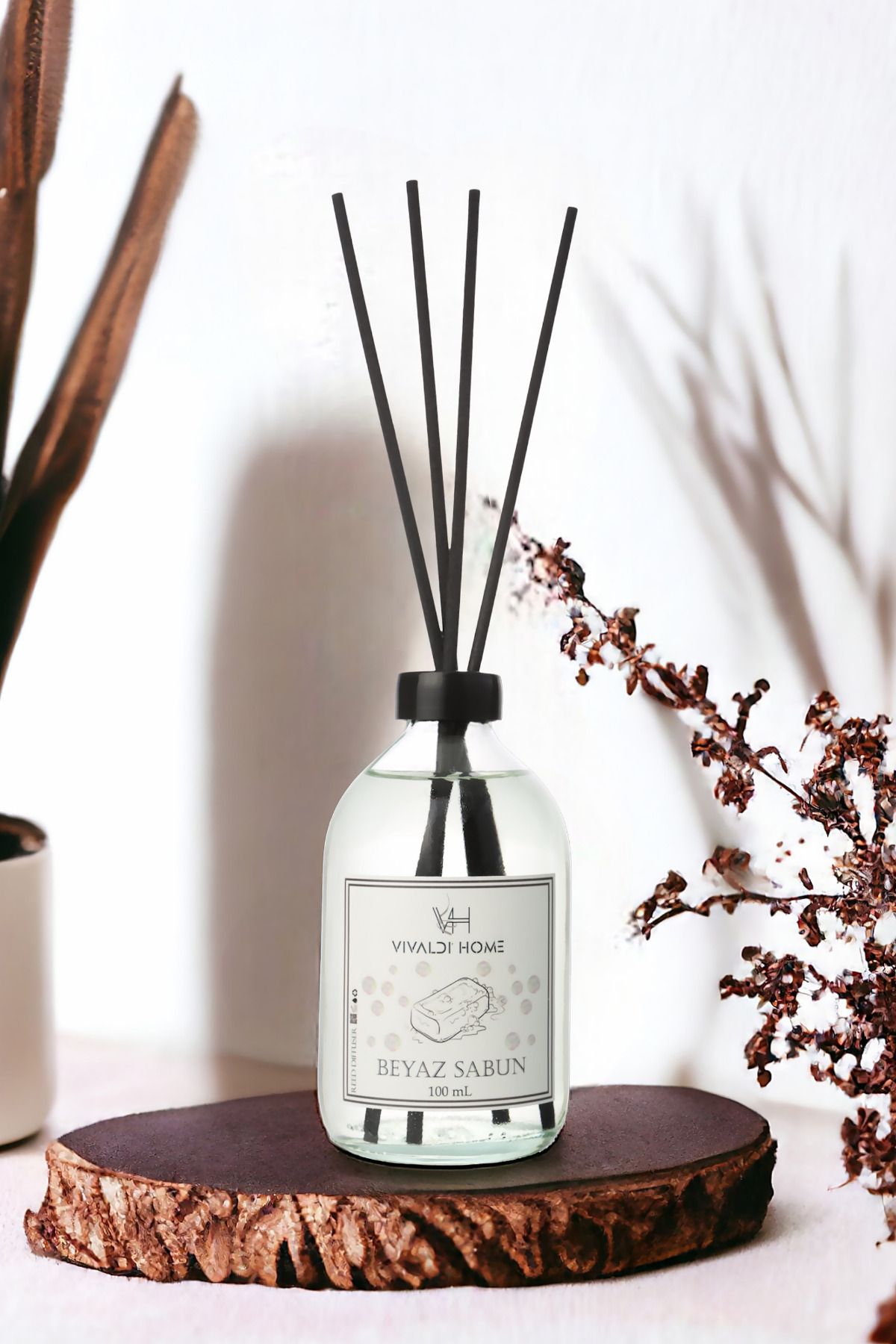 Vivaldi Home White Soap Reed Diffuser Essential Oil 100ml 3