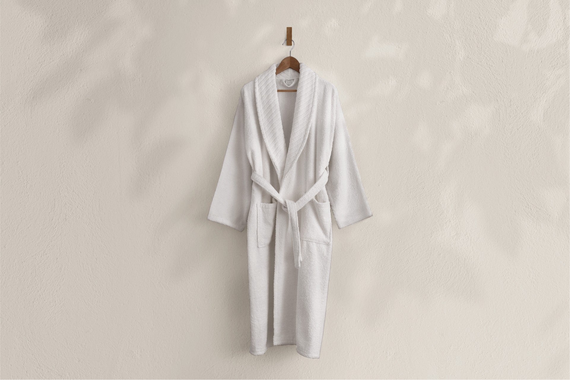 Bathrobe 1044A-007-1 White 459ELT1131 - S/M 1