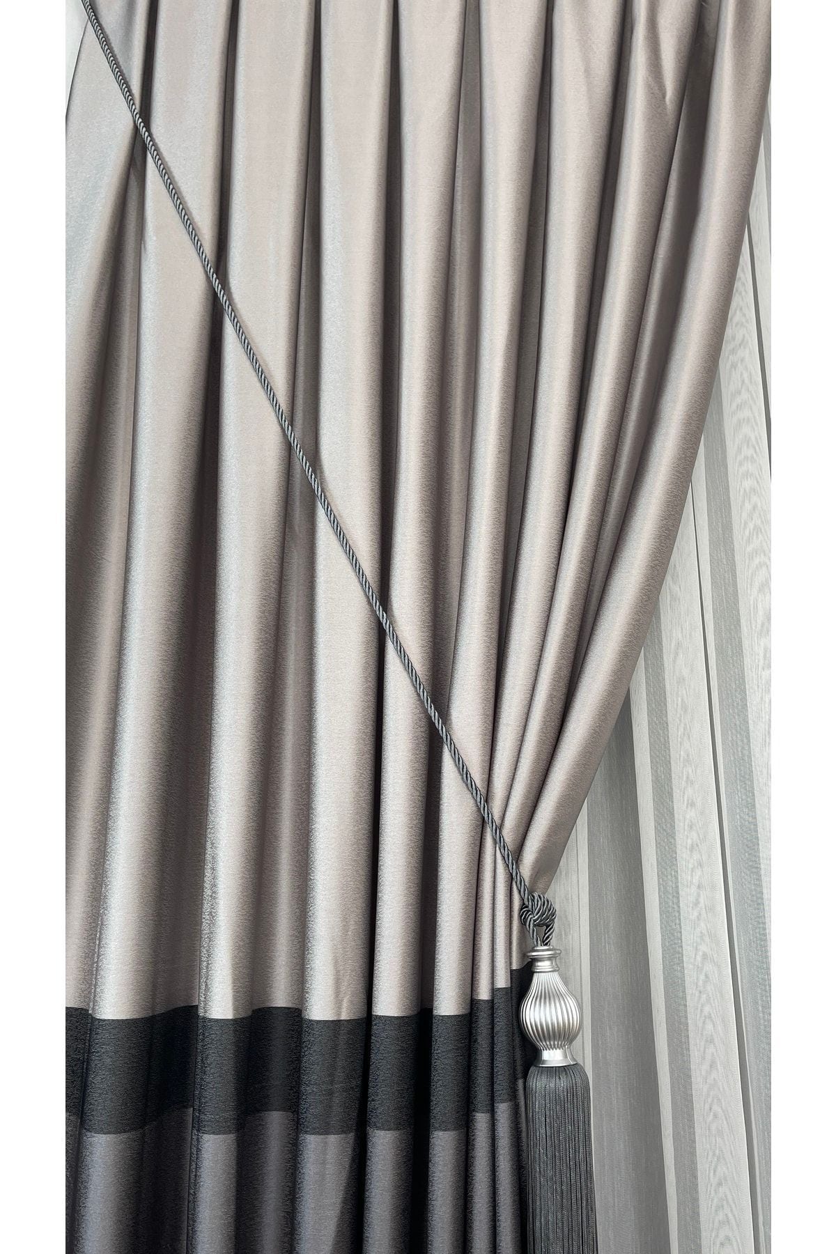 Yuka Adde Milano Pano Curtain Light Grey Anthracite Single Leaf Dense Pleated Jacquard Shiny Patterned 80 X 260 4