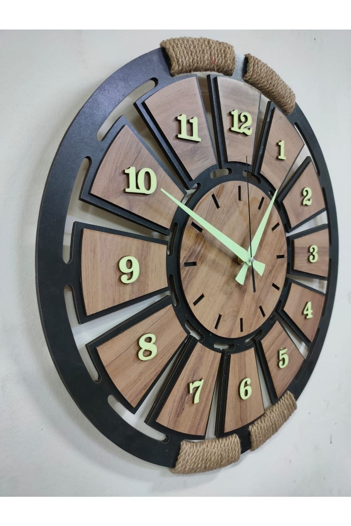 Enmalife Phosphorescent Wooden Analog Wall Clock Syhfosfor1 1