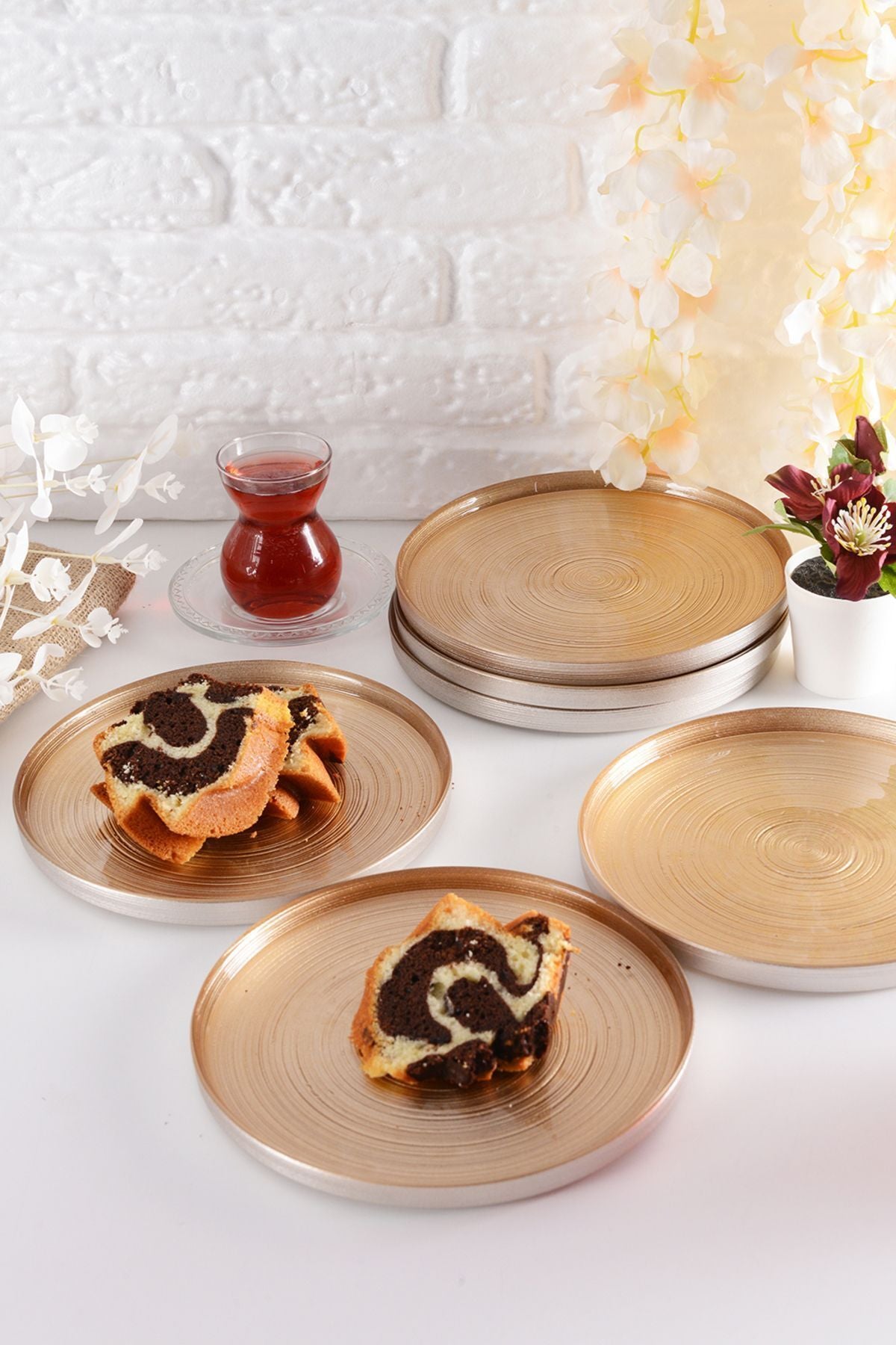 ANGDESIGN Angdesign Milano Glass Cake-Dessert Plate Set of 6 Coffee/Gold 1