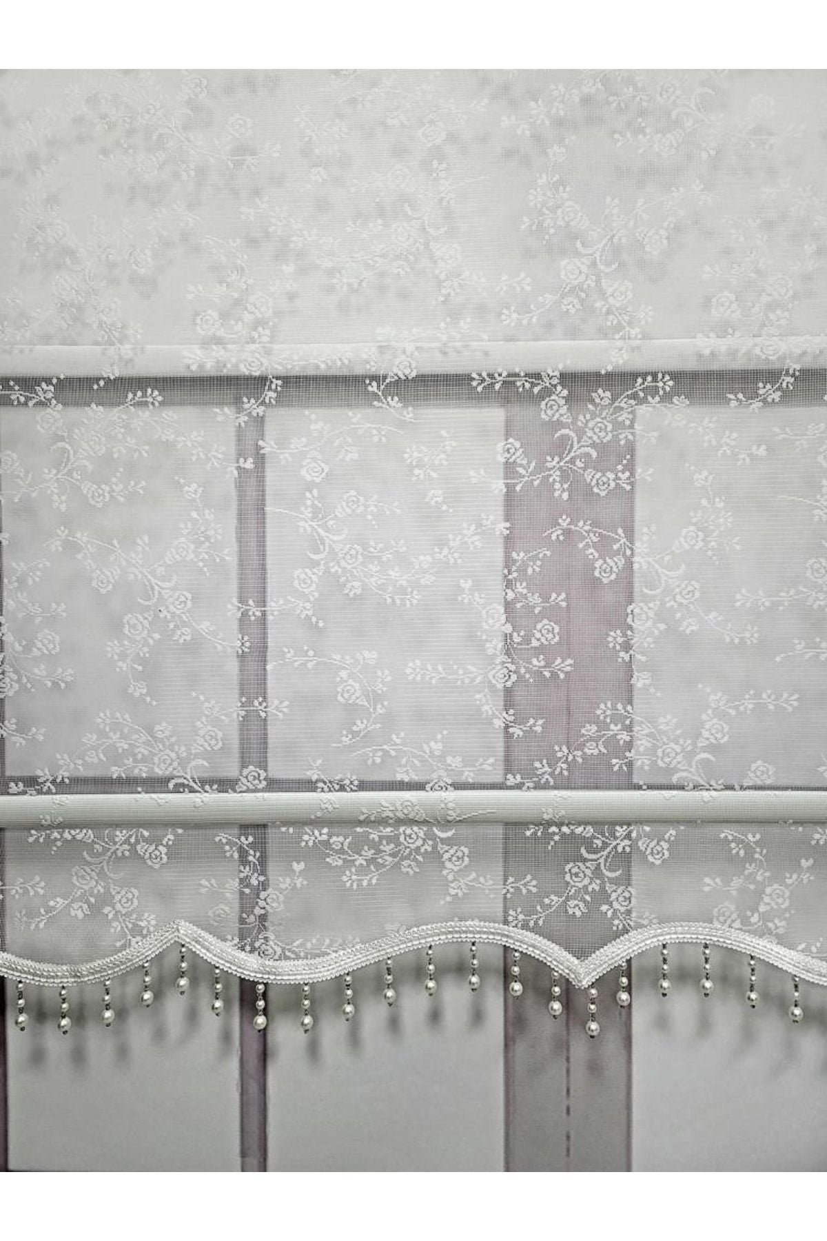 BBB Flower Patterned Beaded Tulle And Roller Blind White Mt4003b 3