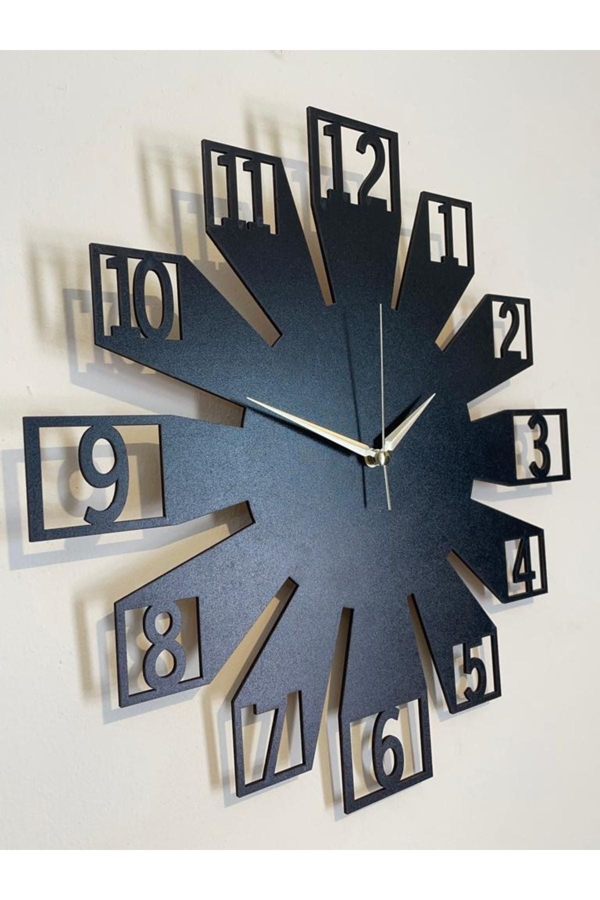 Ümra Lazer Black Decorative Wall Clock 2