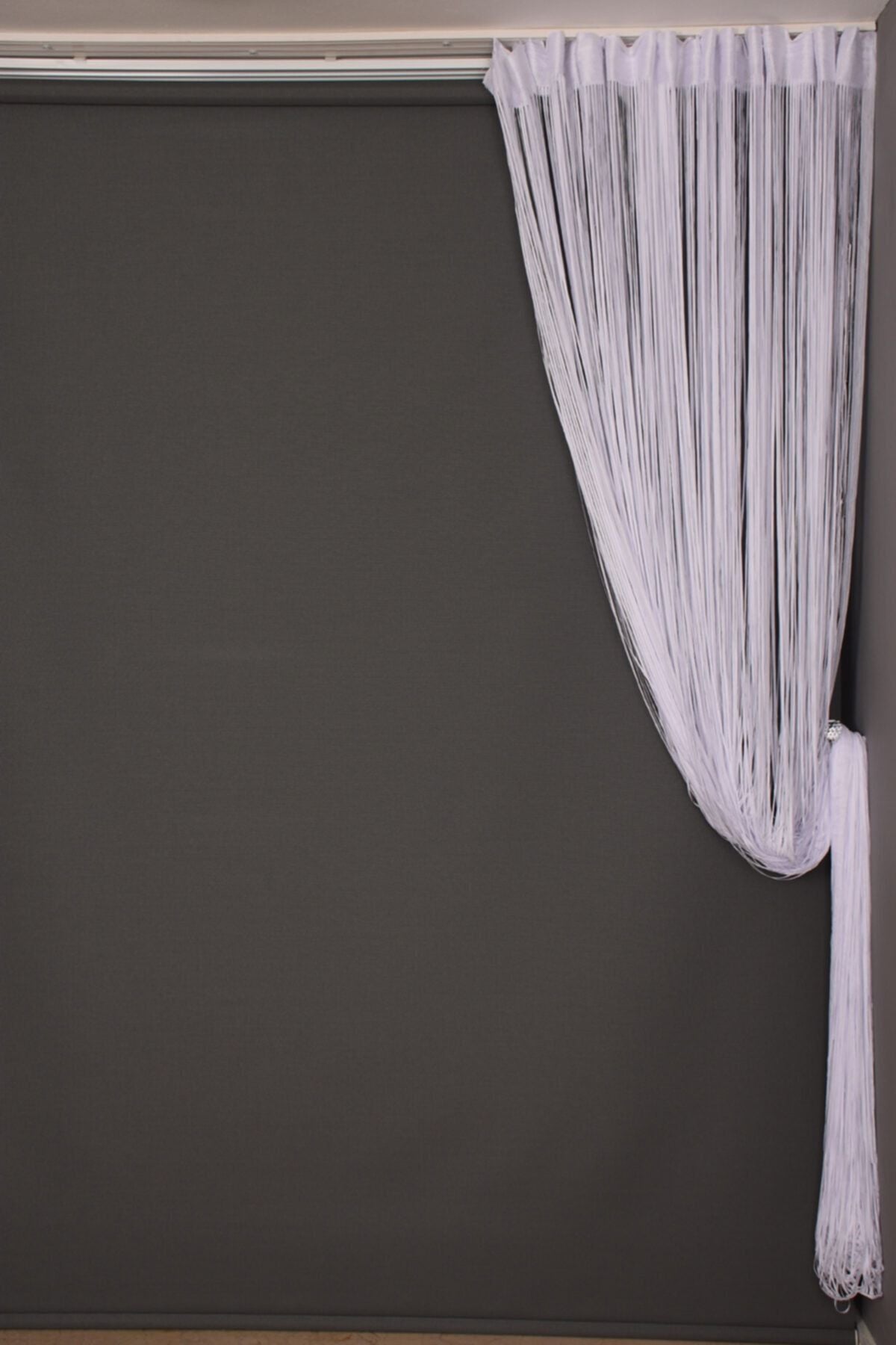 AKÇA TEKSTİL Ip Model Broken White Color String Curtain 300*270 cm 2 mm Strips Woven Buttoned String Curtain 12