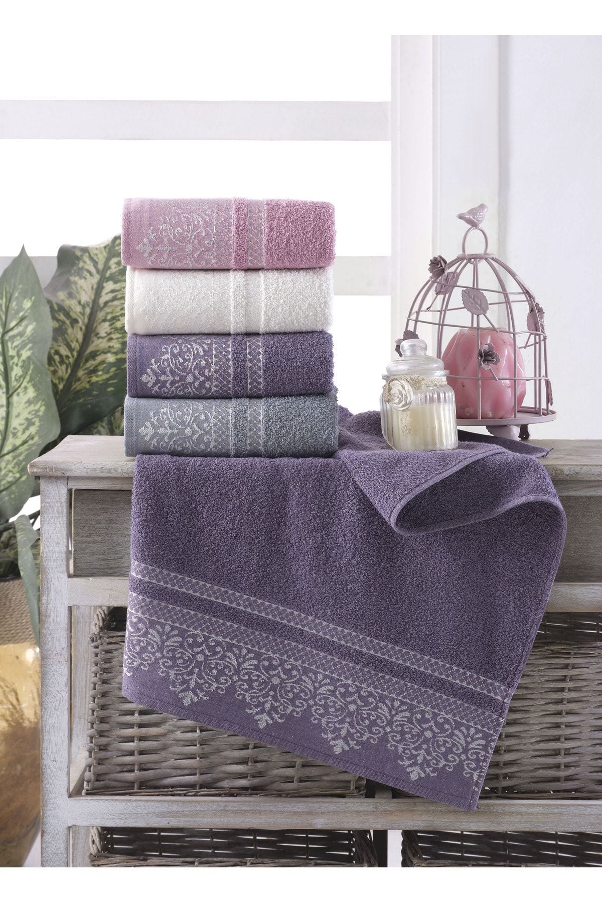 Mariva Home Damask 4-Piece Hand & Face Towel Set 1