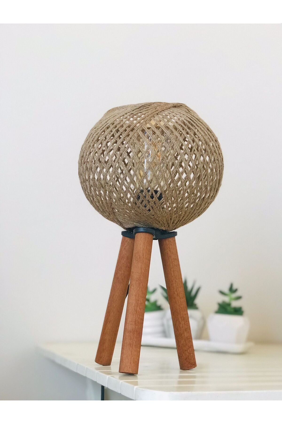 GÖKDAĞ GROUP Wooden Tripod Lamp with Jute Shade 4