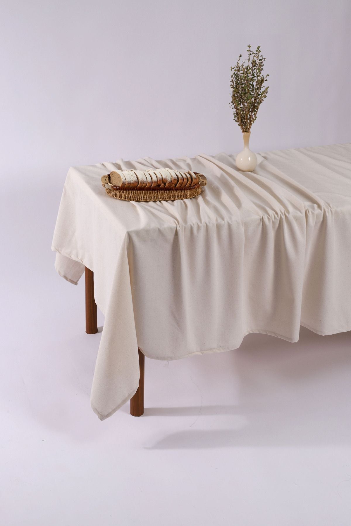 KAMIZ Organic Linen Cotton Tablecloth, Easy Care - Elegant Design 1