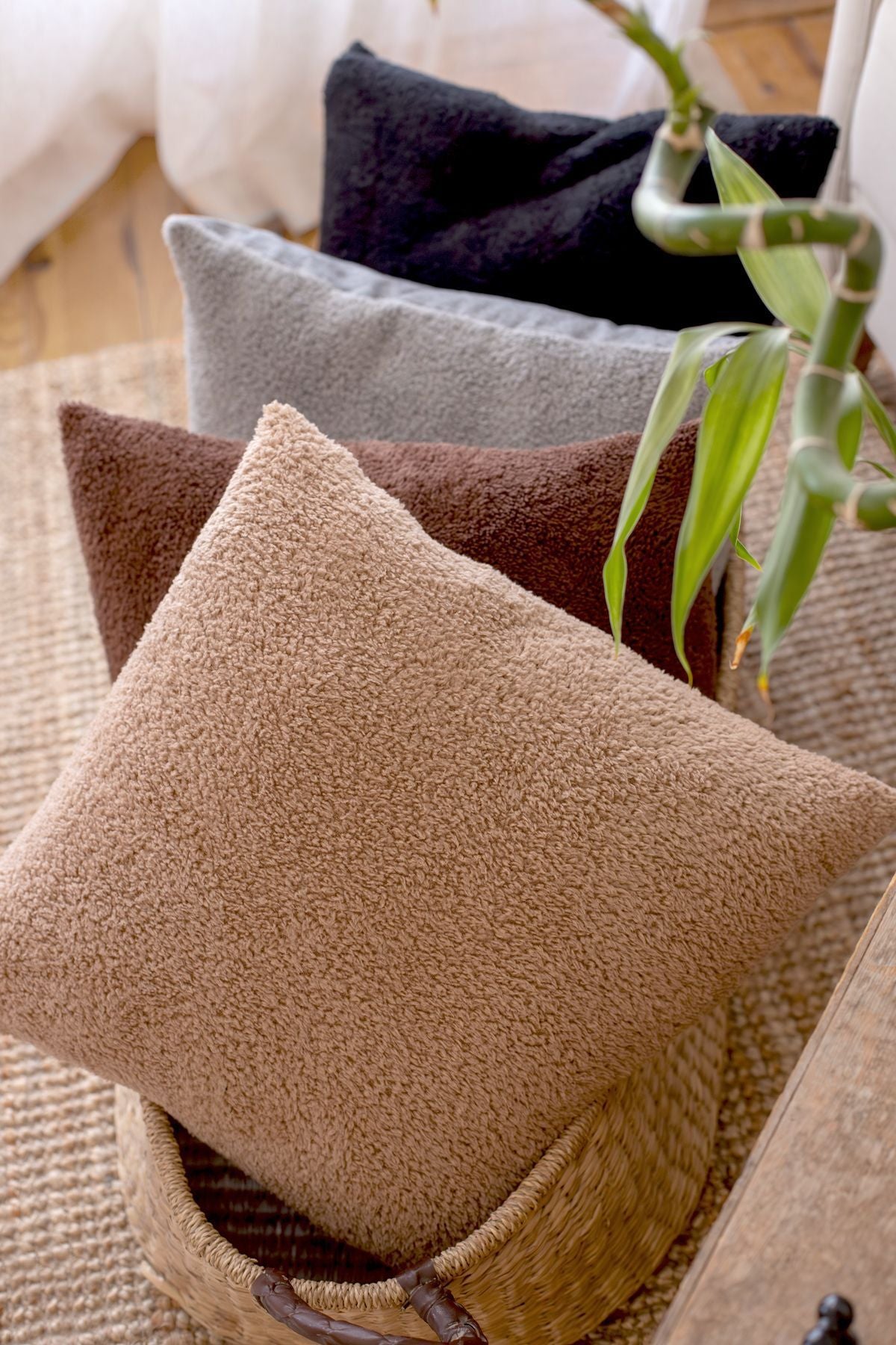 HAMUR Scandinavian Bohemian 2-Pack Teddy Puffy Cushion Cover Coffee 4