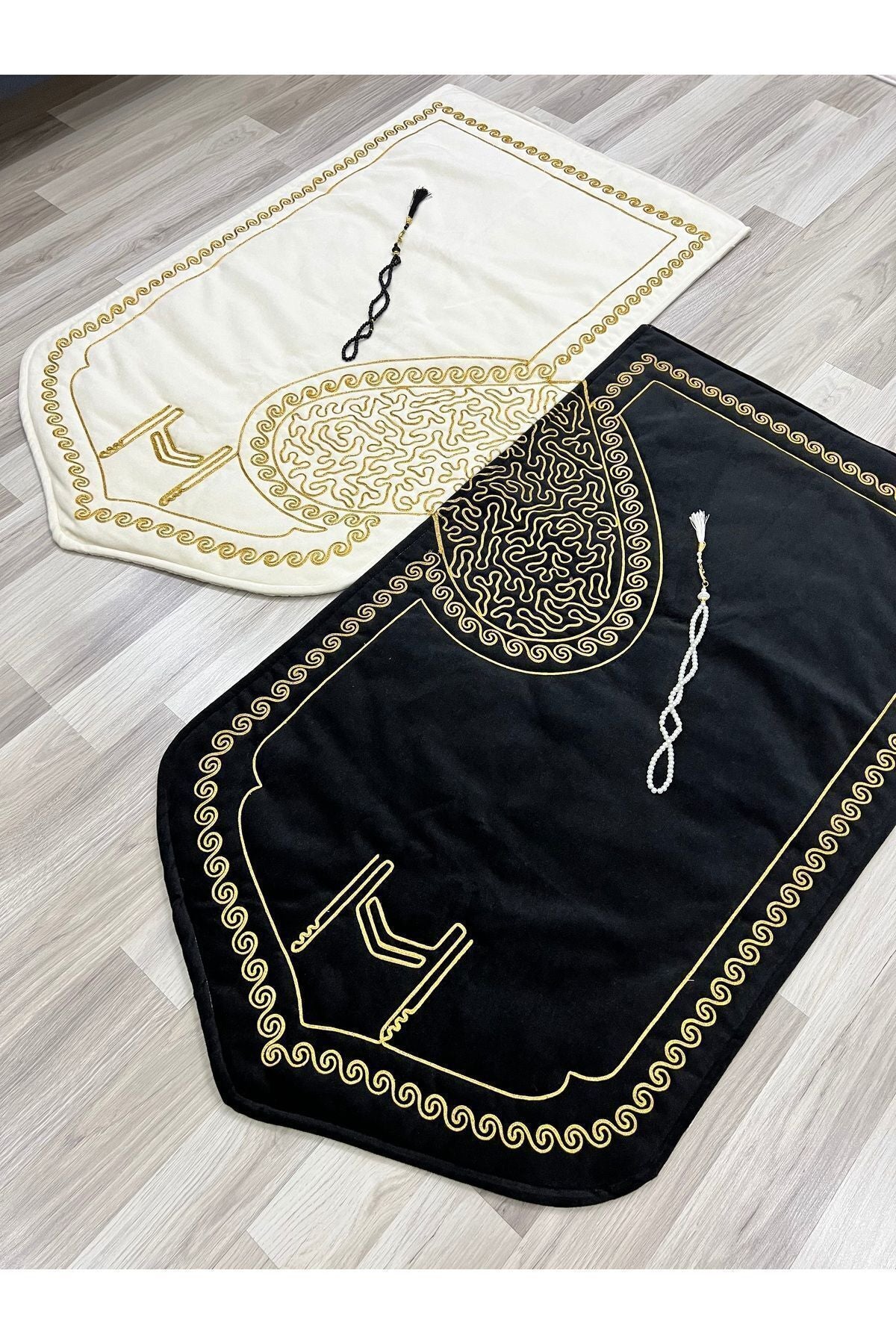 AYHANHOME Heart-Shaped Prayer Rug Set with Rosary for Bride and Groom Gift 7