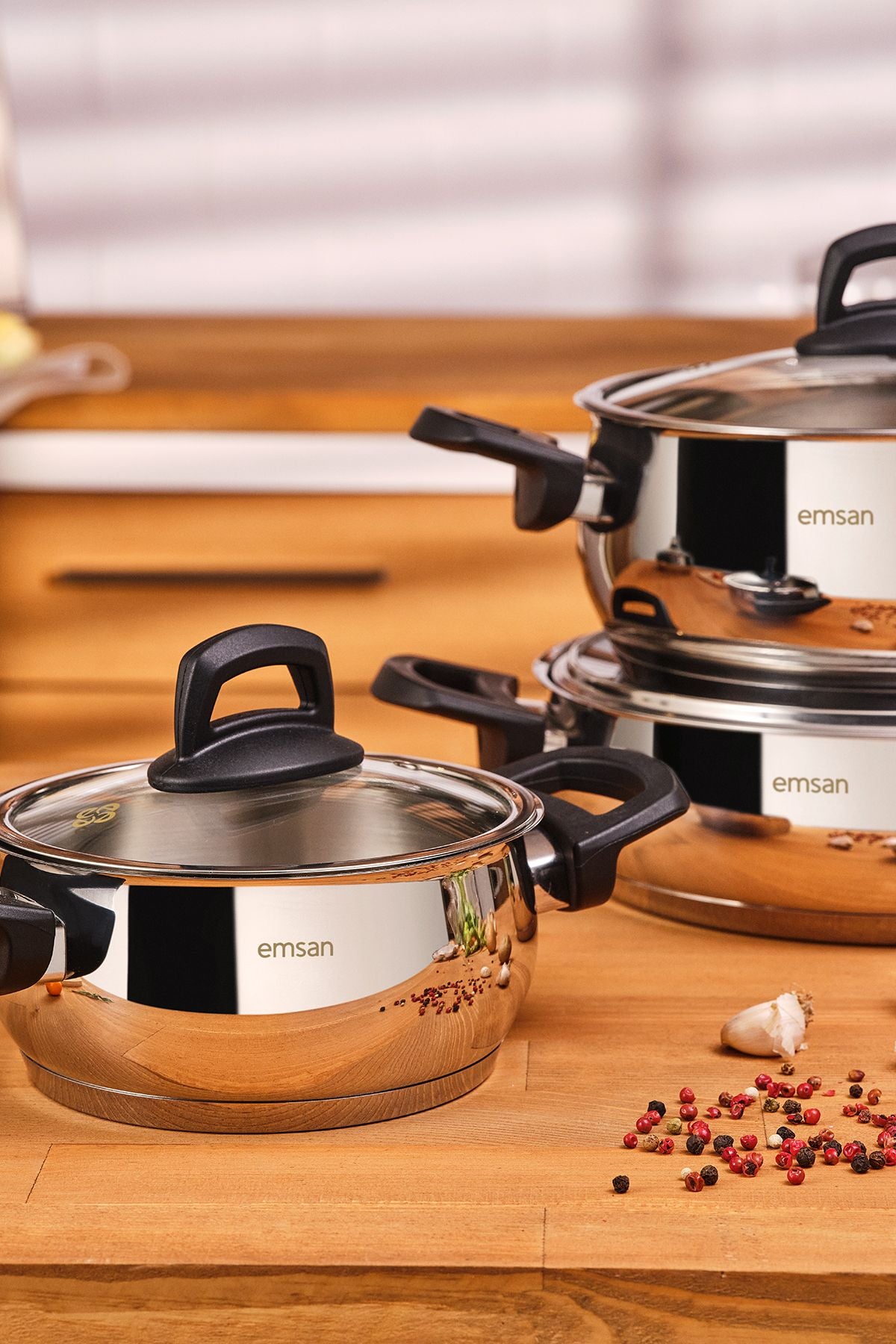 Emsan Aren 8 Piece Stainless Steel Cookware Set 2