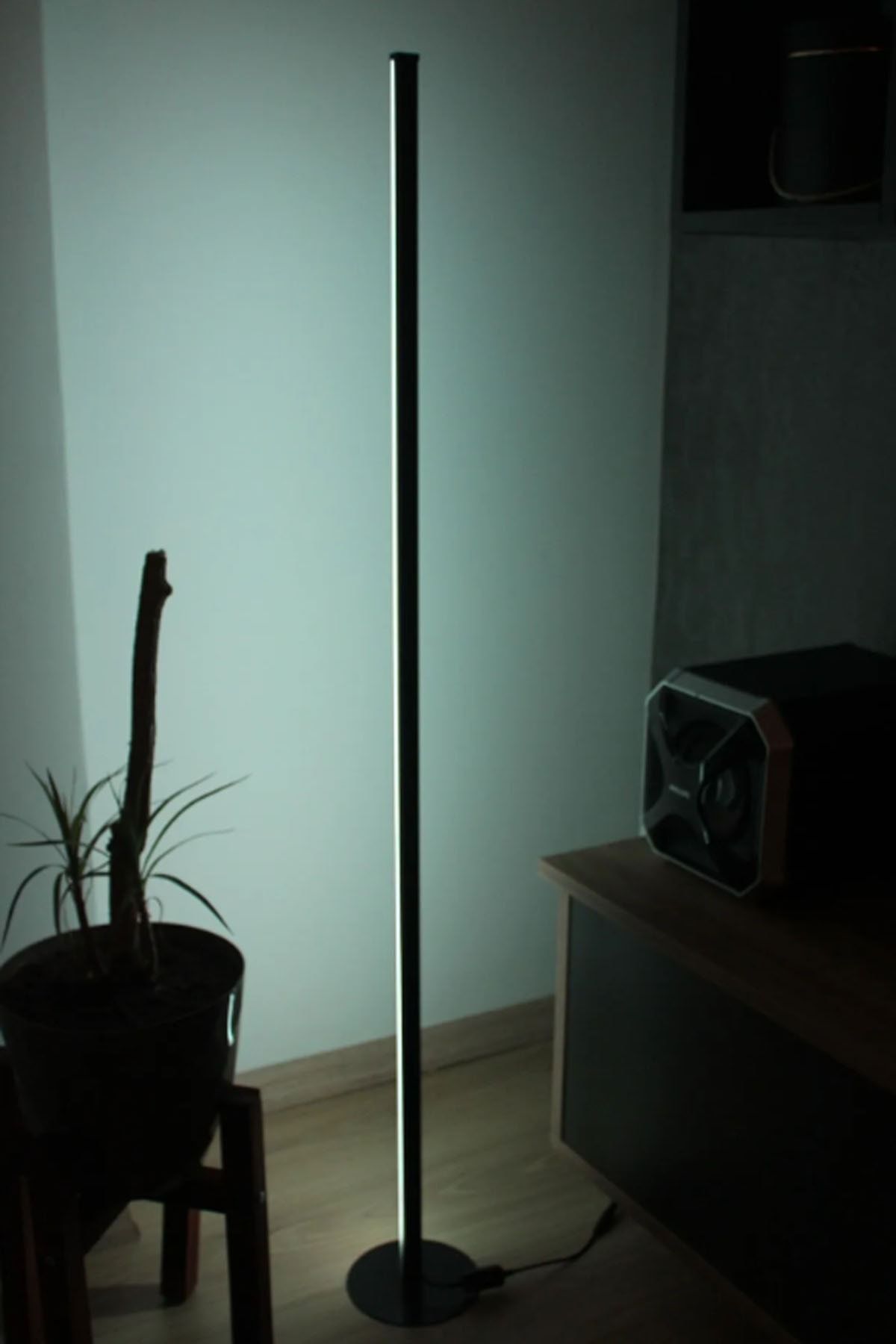 VAS AVM Corner LED Floor Lamp RGB Room Lighting 6