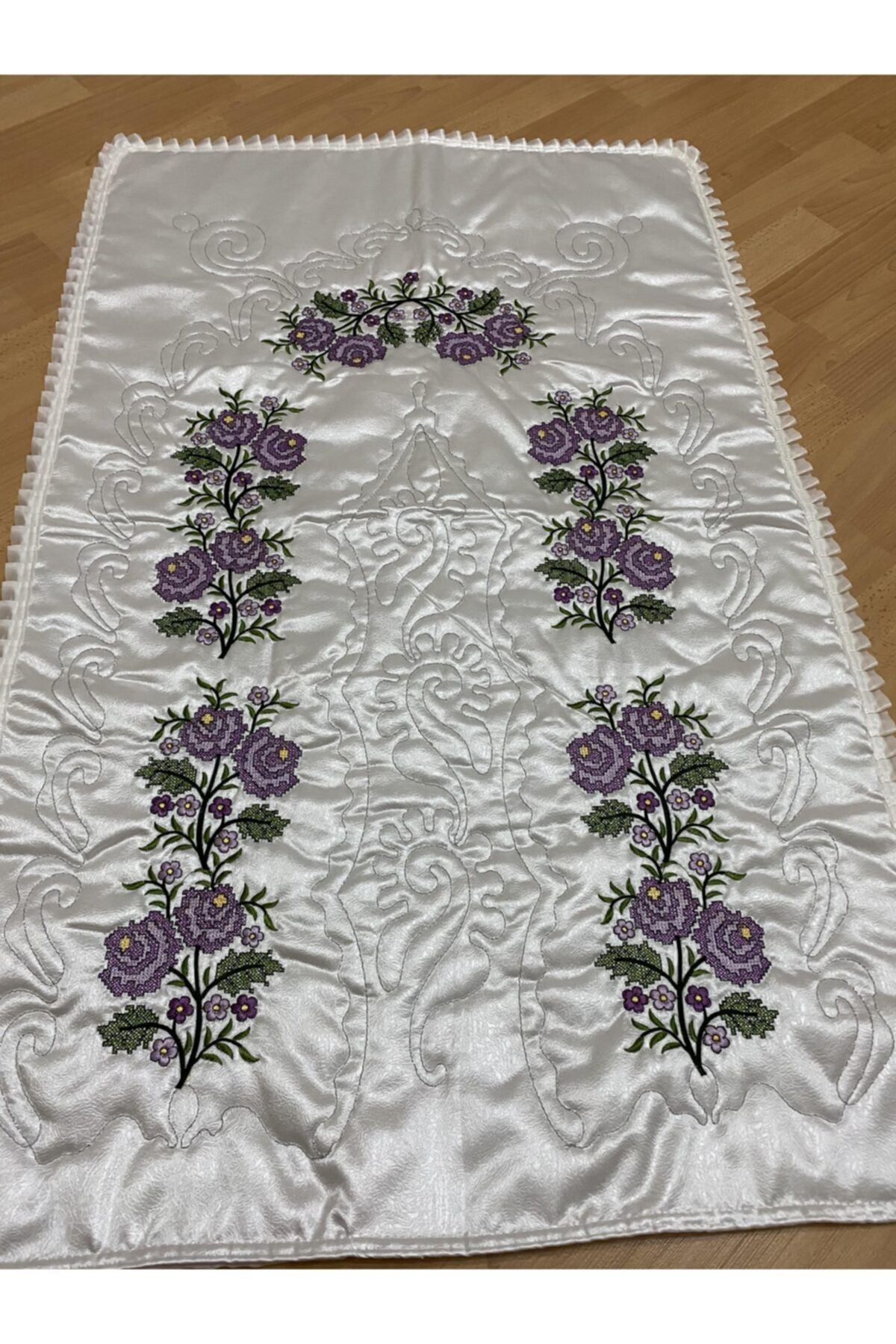 AYHANHOME Cream*Lilac Bridal Embroidered Satin Prayer Rug 2